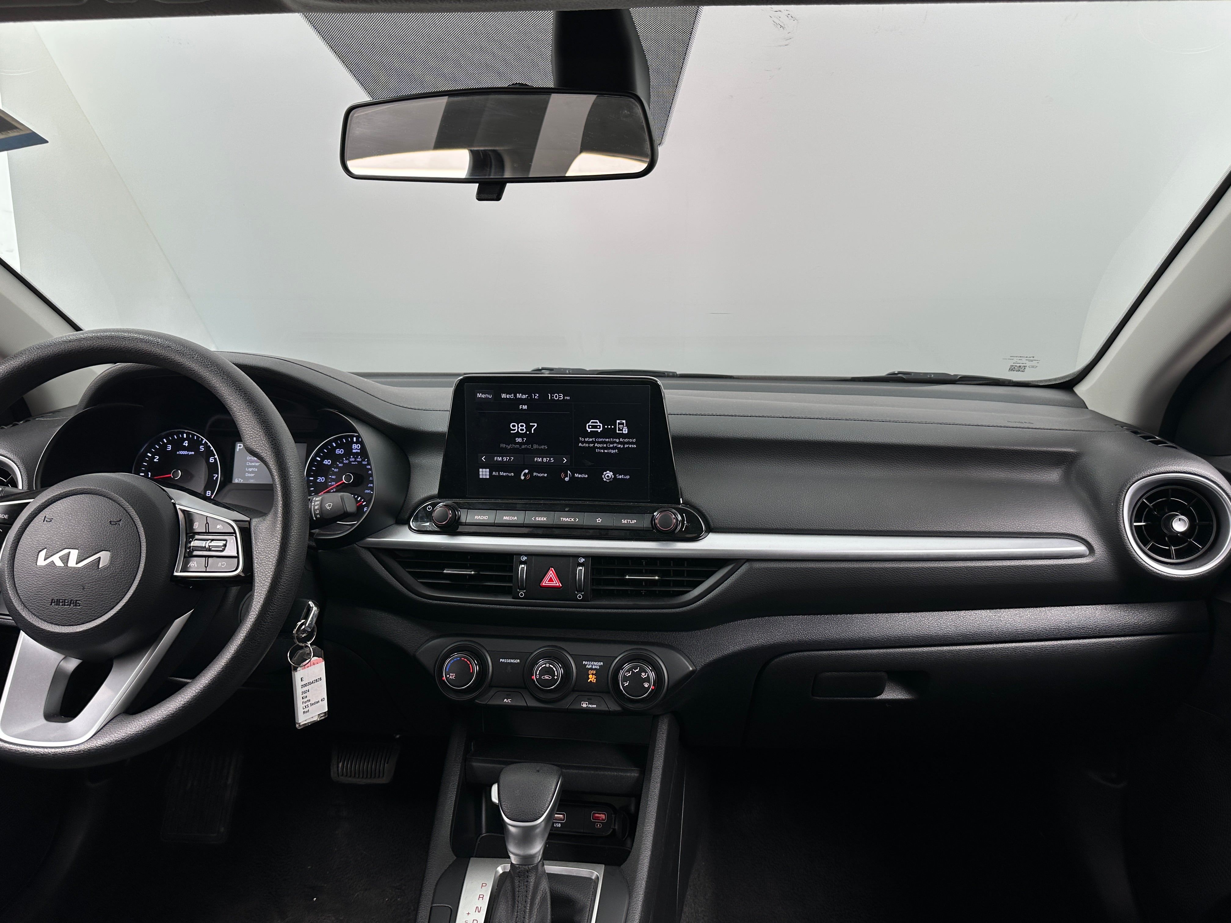 2024 Kia Forte LXS 3
