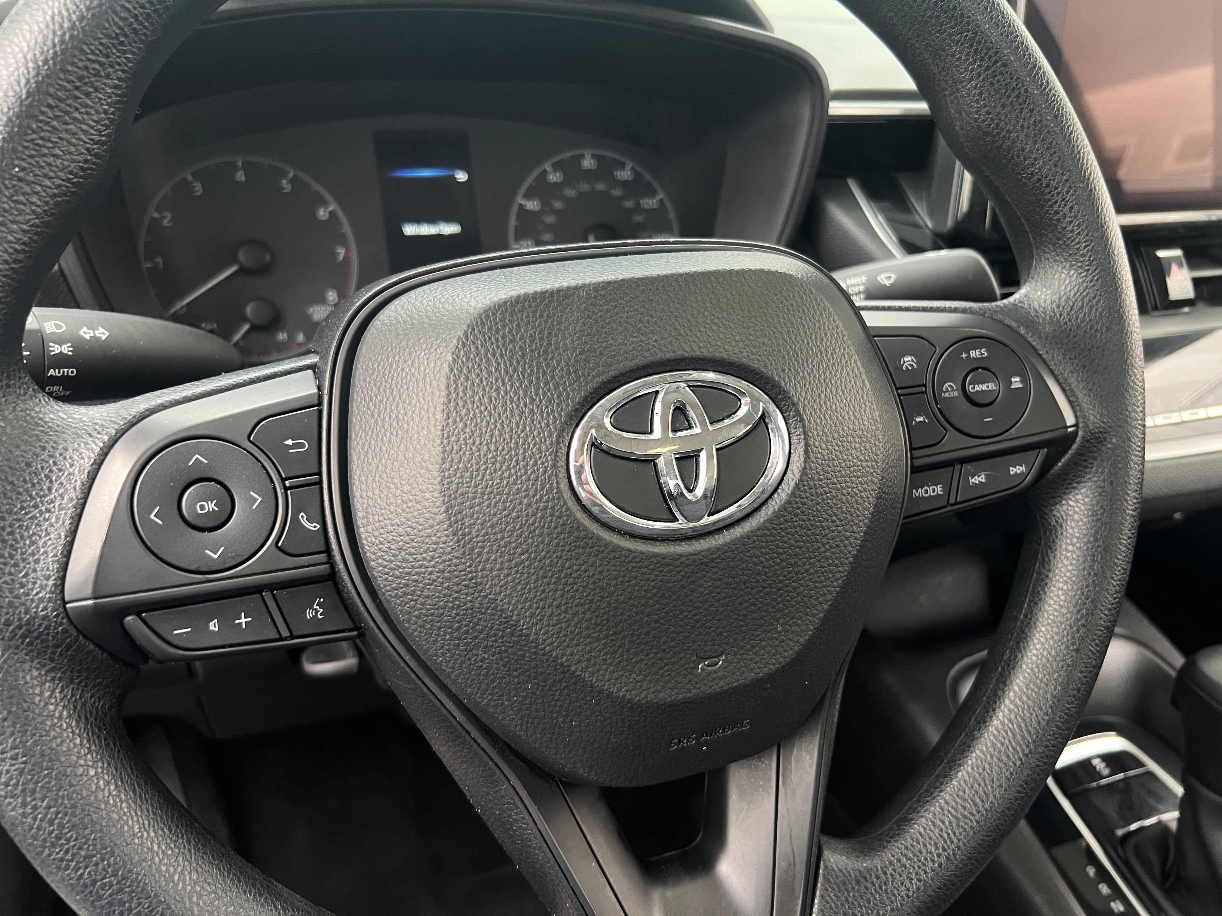 2024 Toyota Corolla LE 5