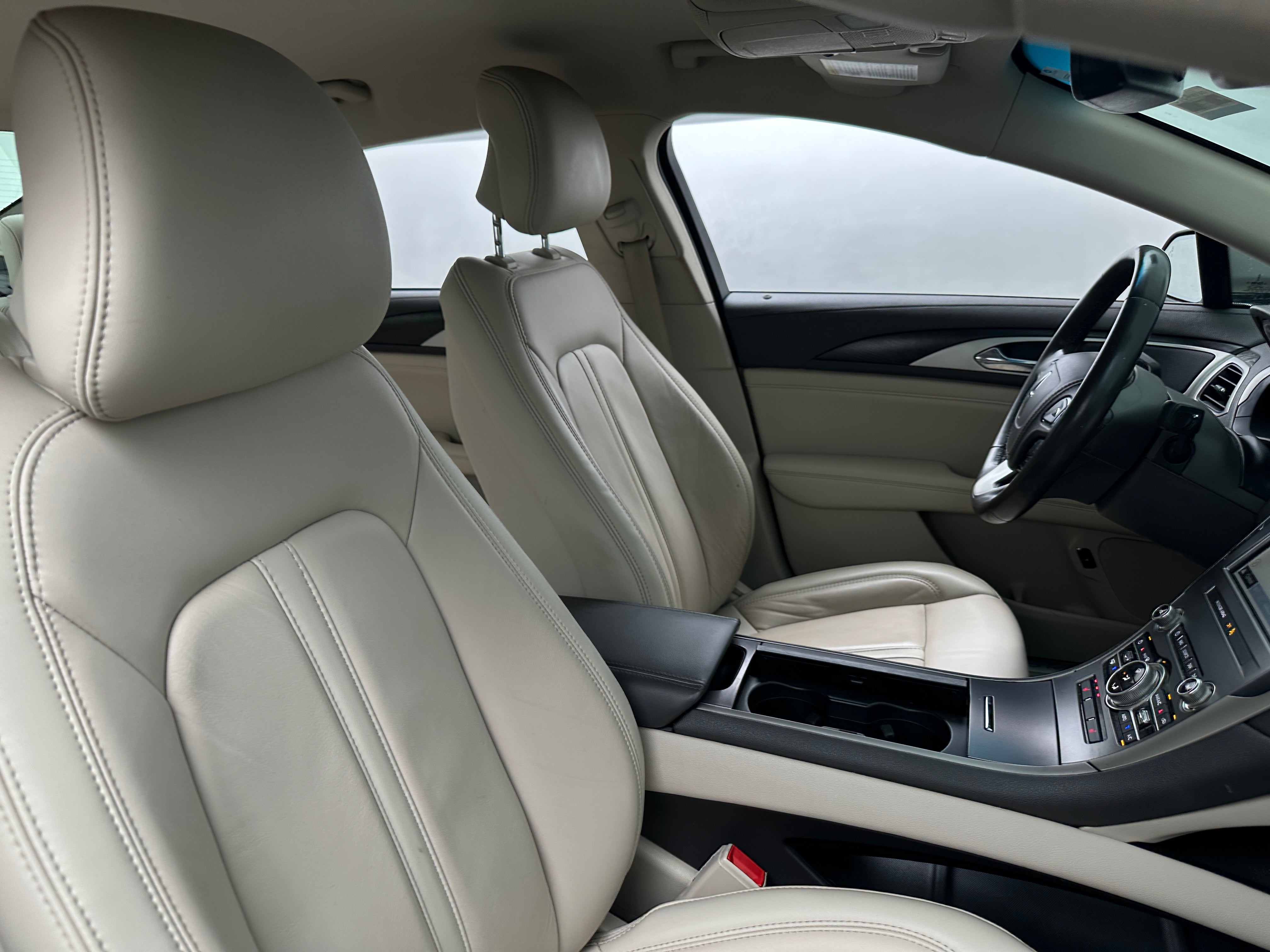 2019 Lincoln MKZ Reserve 2