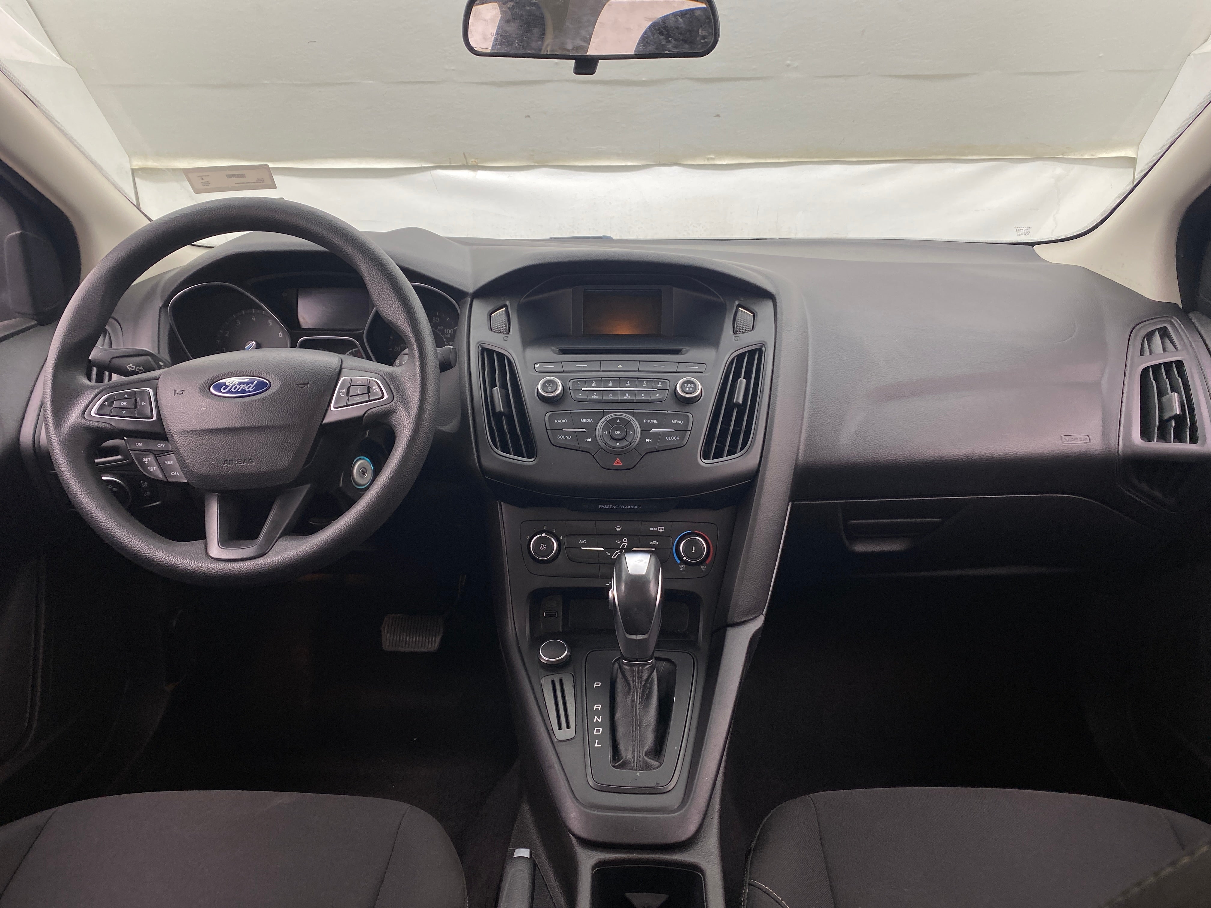2016 Ford Focus SE 3