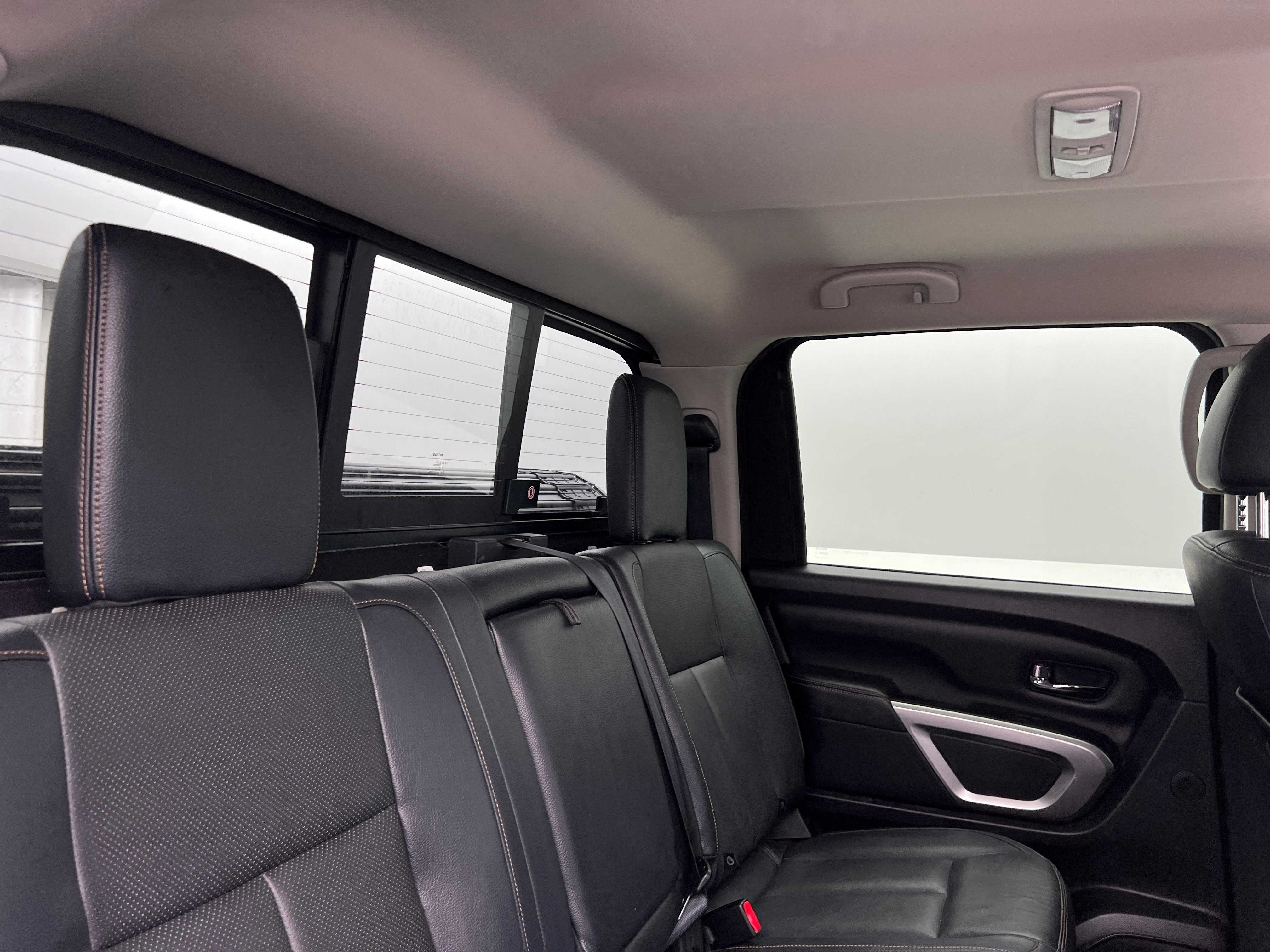 Thumbnail: 2016 Nissan Titan - 5