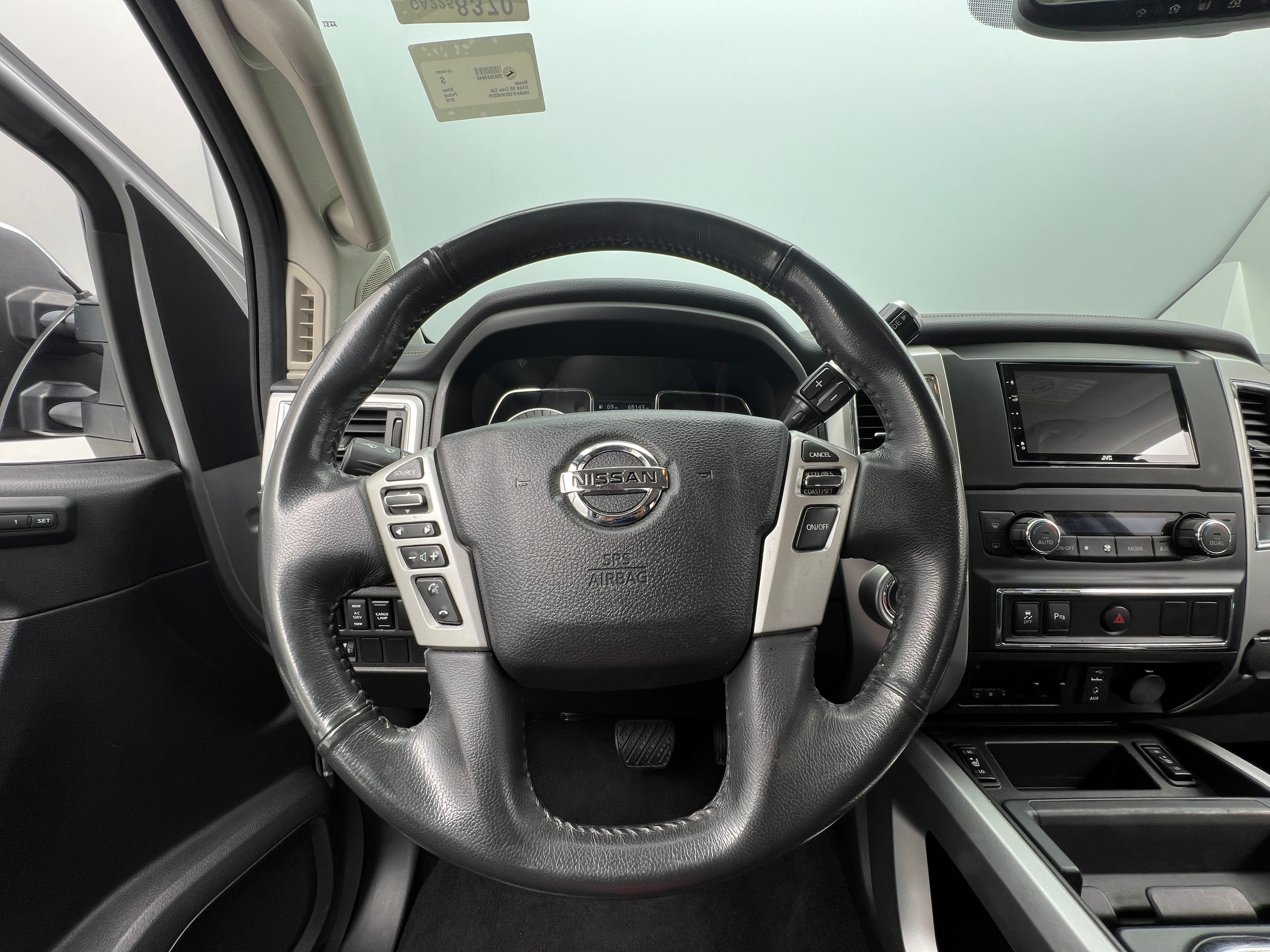 Thumbnail: 2016 Nissan Titan - 4