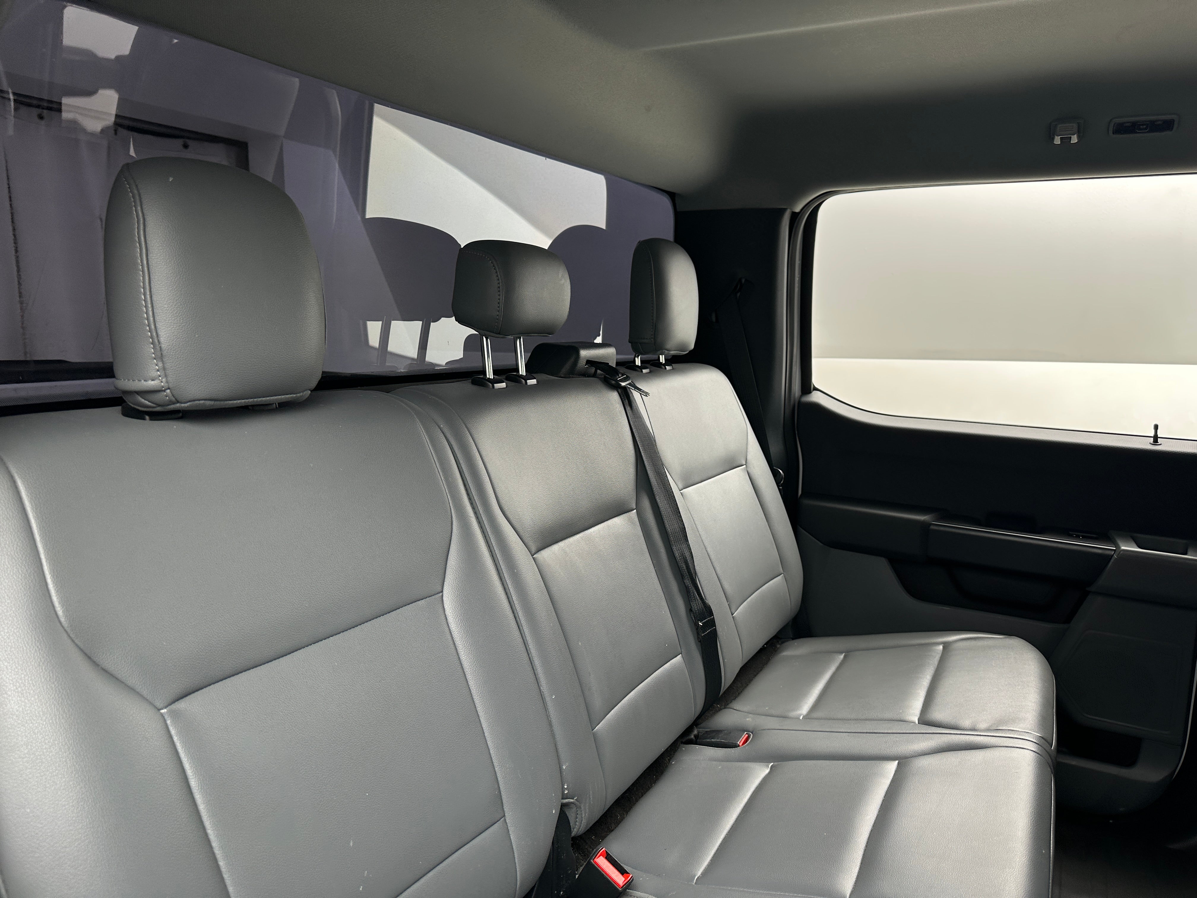 2021 Ford Econoline E-150 6