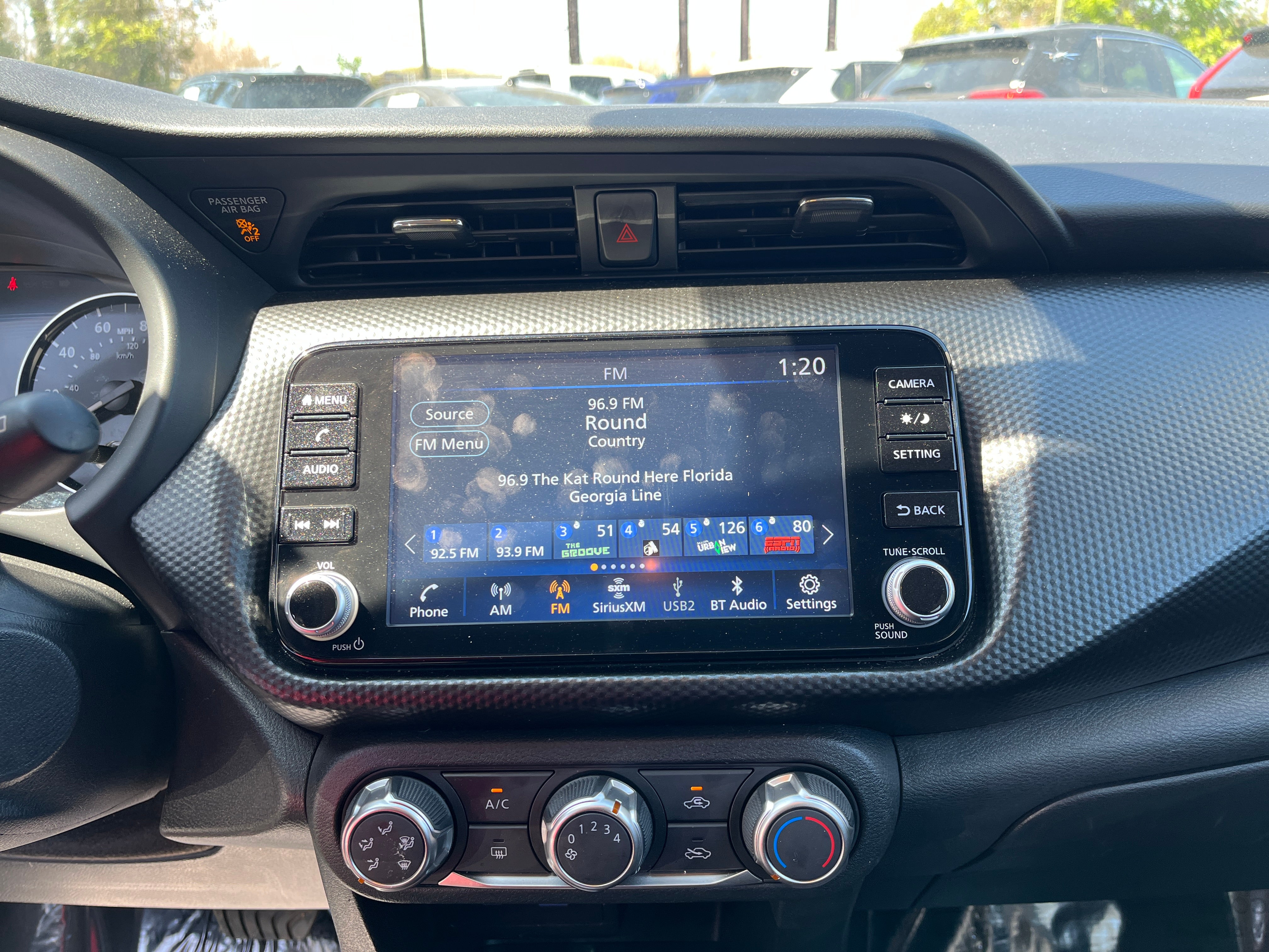 2024 Nissan Kicks SV 4