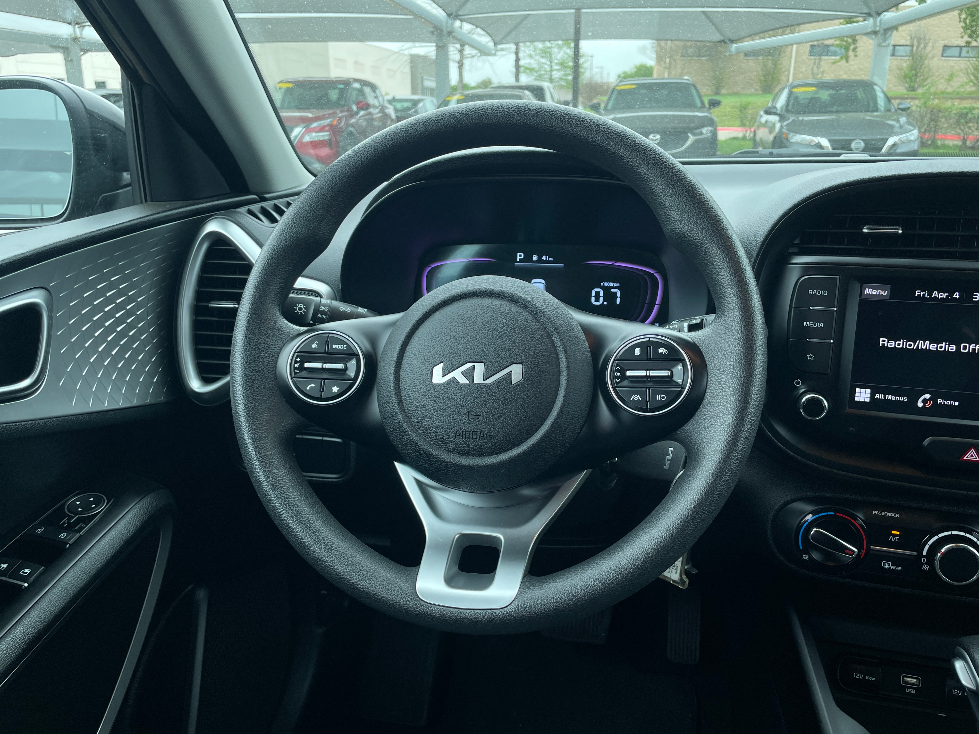2024 Kia Soul LX 4