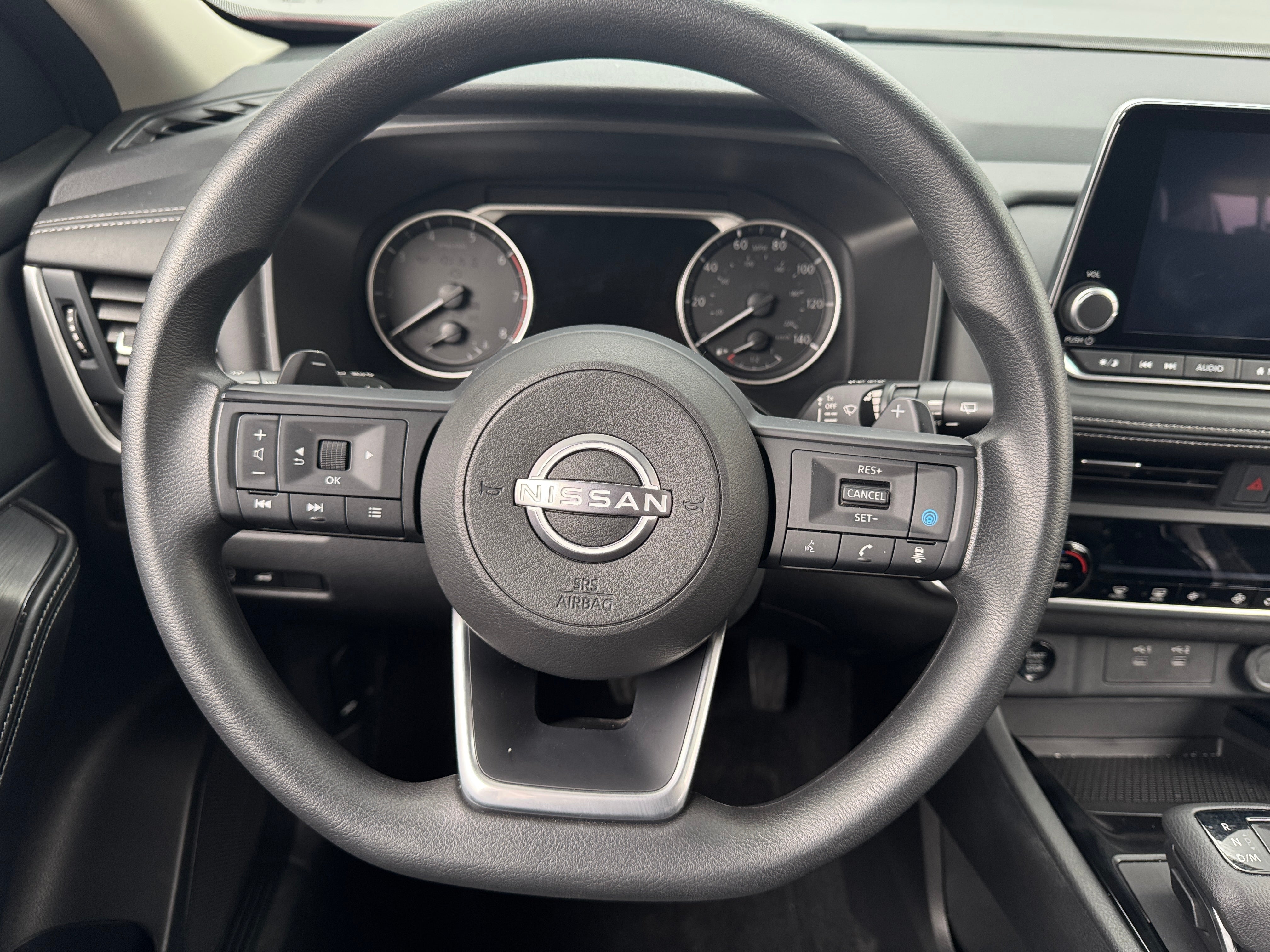 2024 Nissan Rogue SV 5