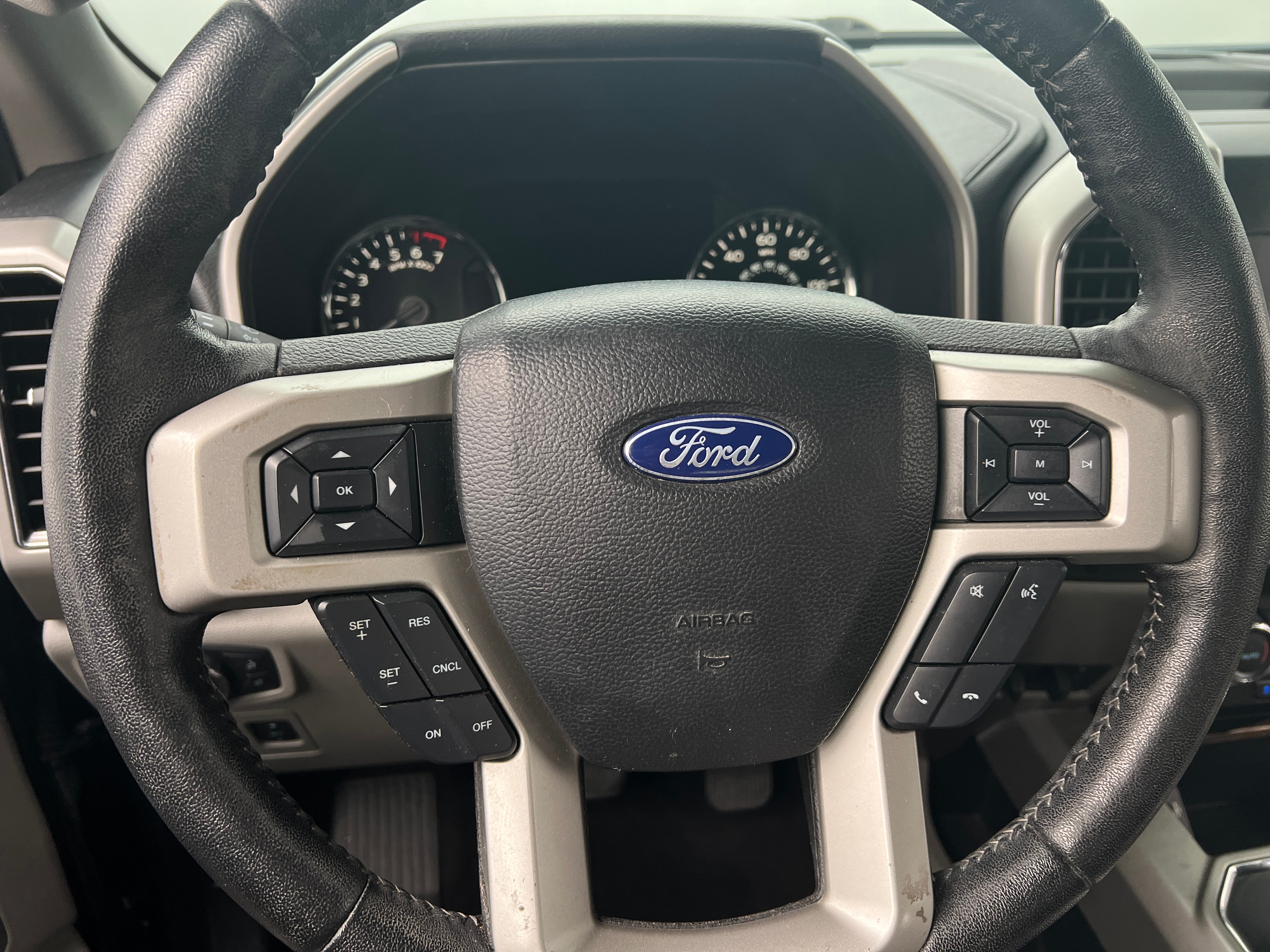 2019 Ford Econoline E-150 5