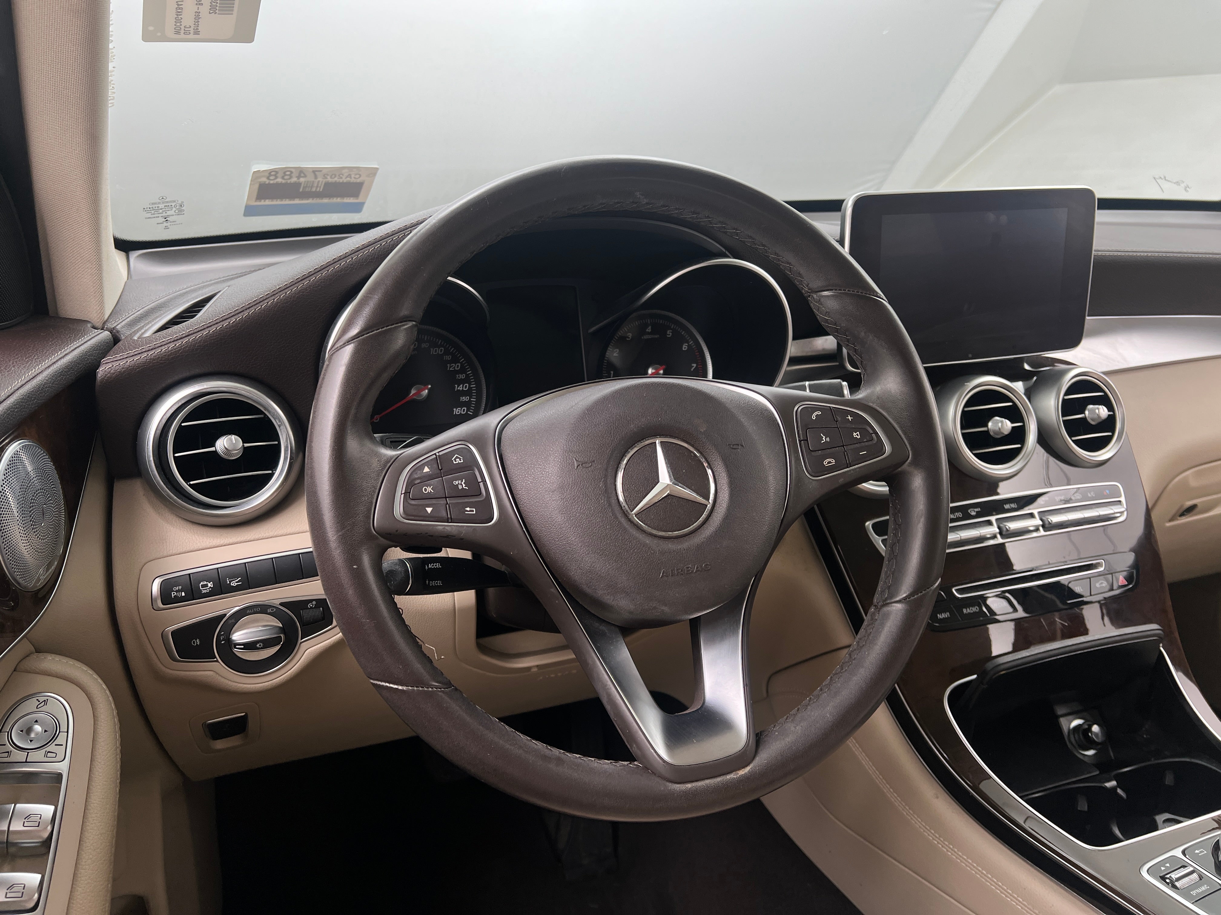 2018 Mercedes-Benz GLC 300 4