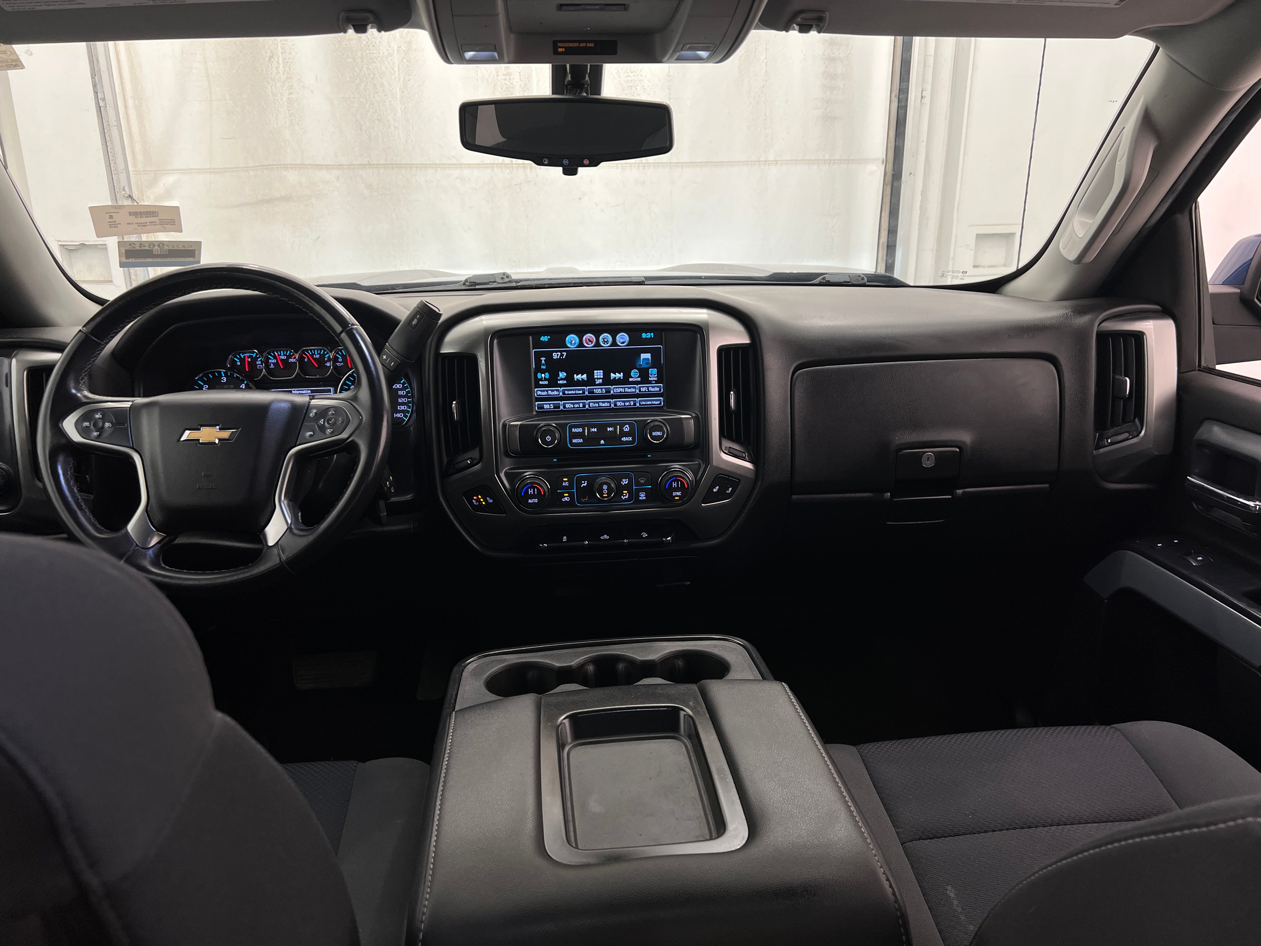 2018 Chevrolet Silverado 1500 LT 3