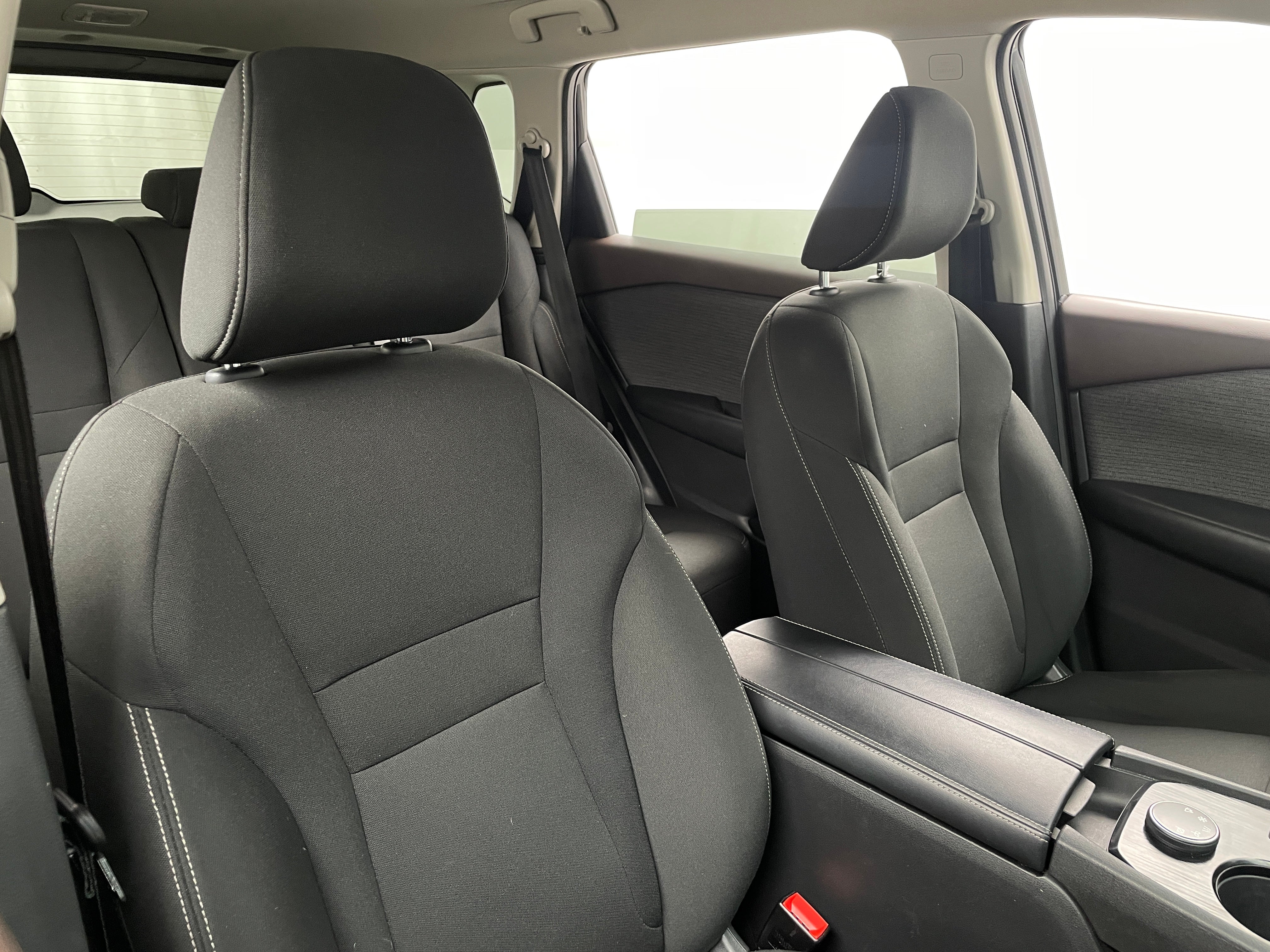 2023 Nissan Rogue S 2