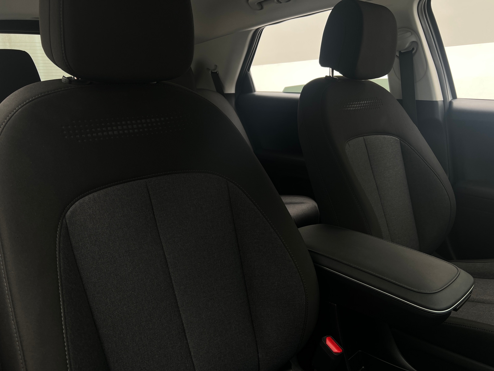 Thumbnail: 2022 Hyundai Ioniq 5 - 2