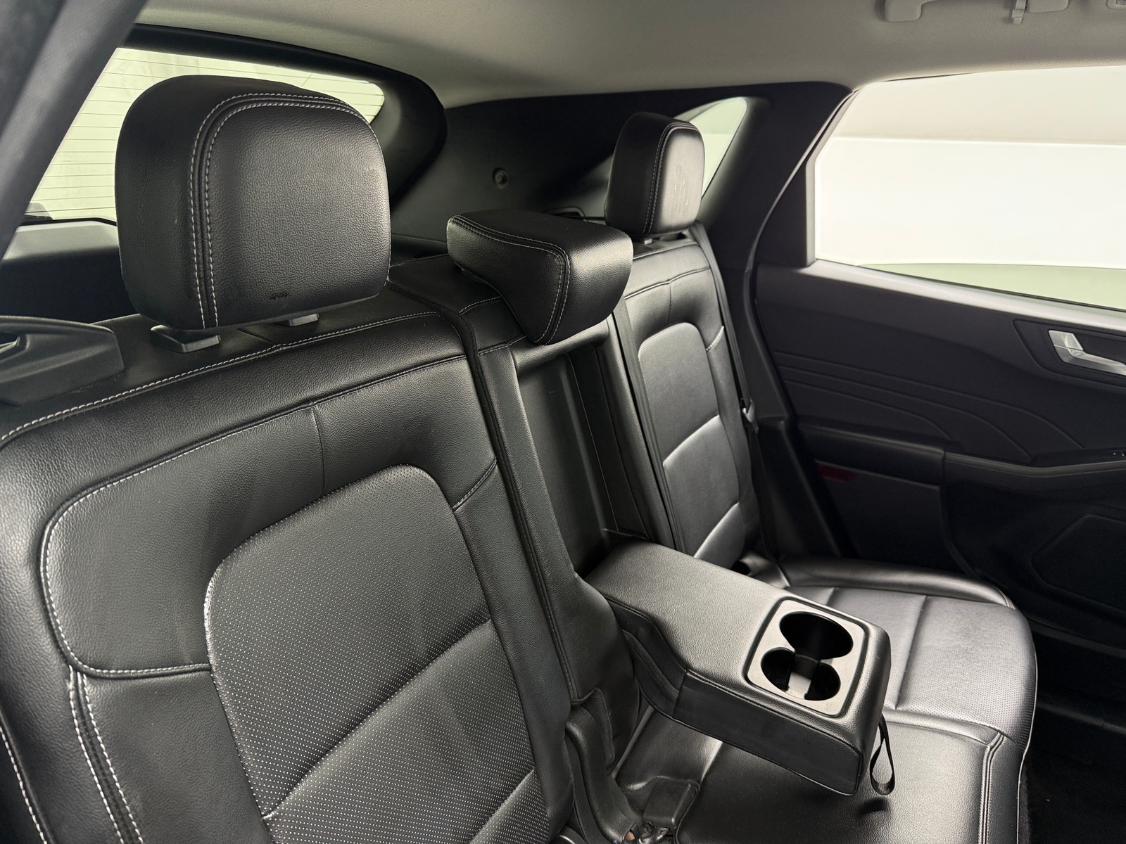 Thumbnail: 2022 Ford Escape - 6