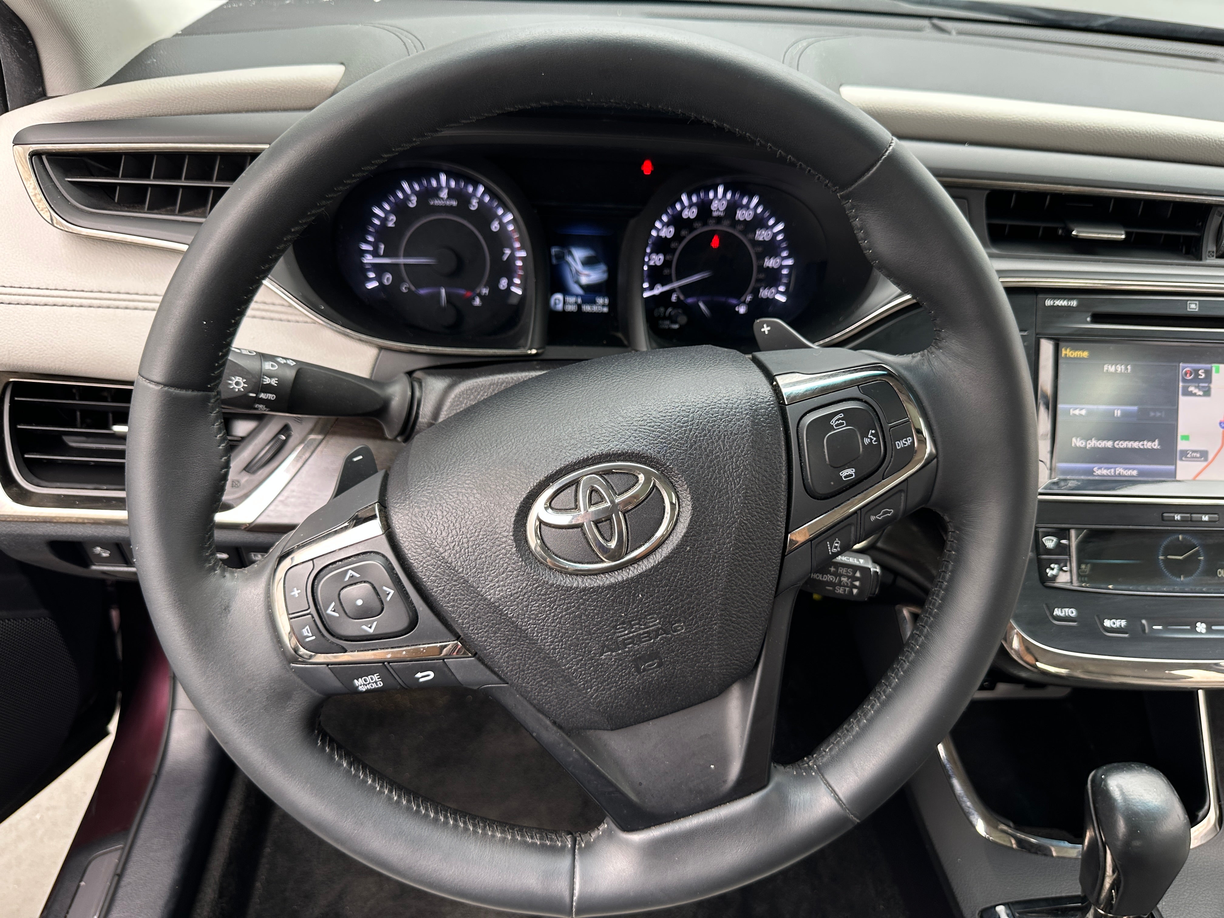 2016 Toyota Avalon Limited 4