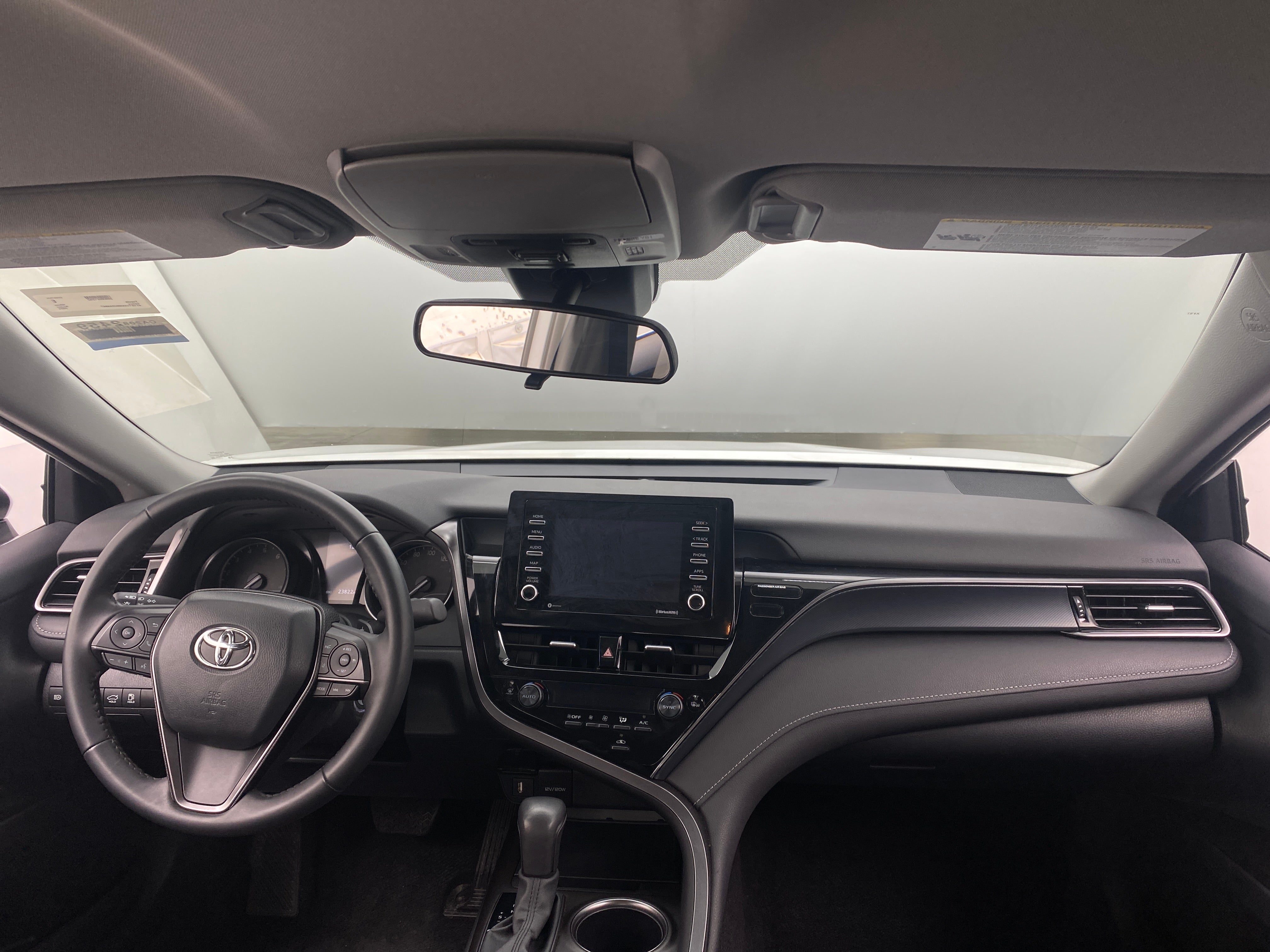 2024 Toyota Camry SE 3
