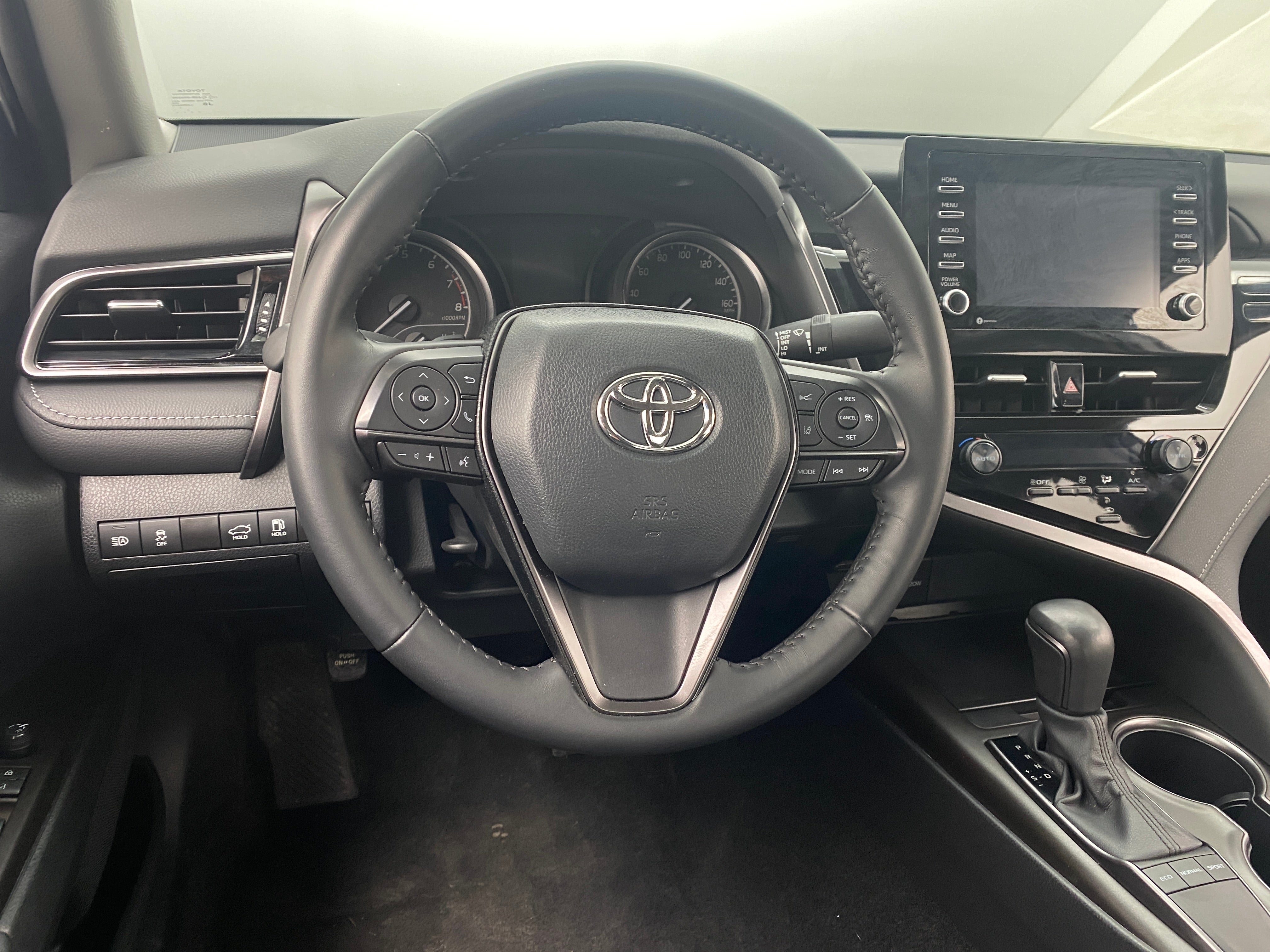 2024 Toyota Camry SE 5