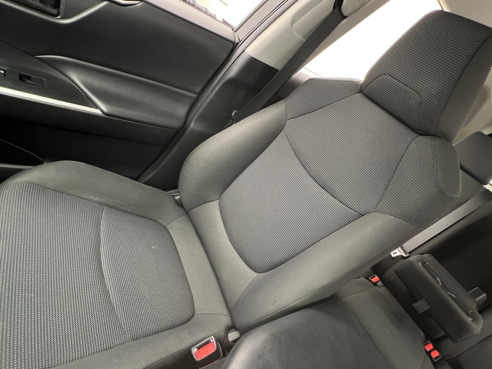 Thumbnail: 2020 Toyota RAV4 - 2