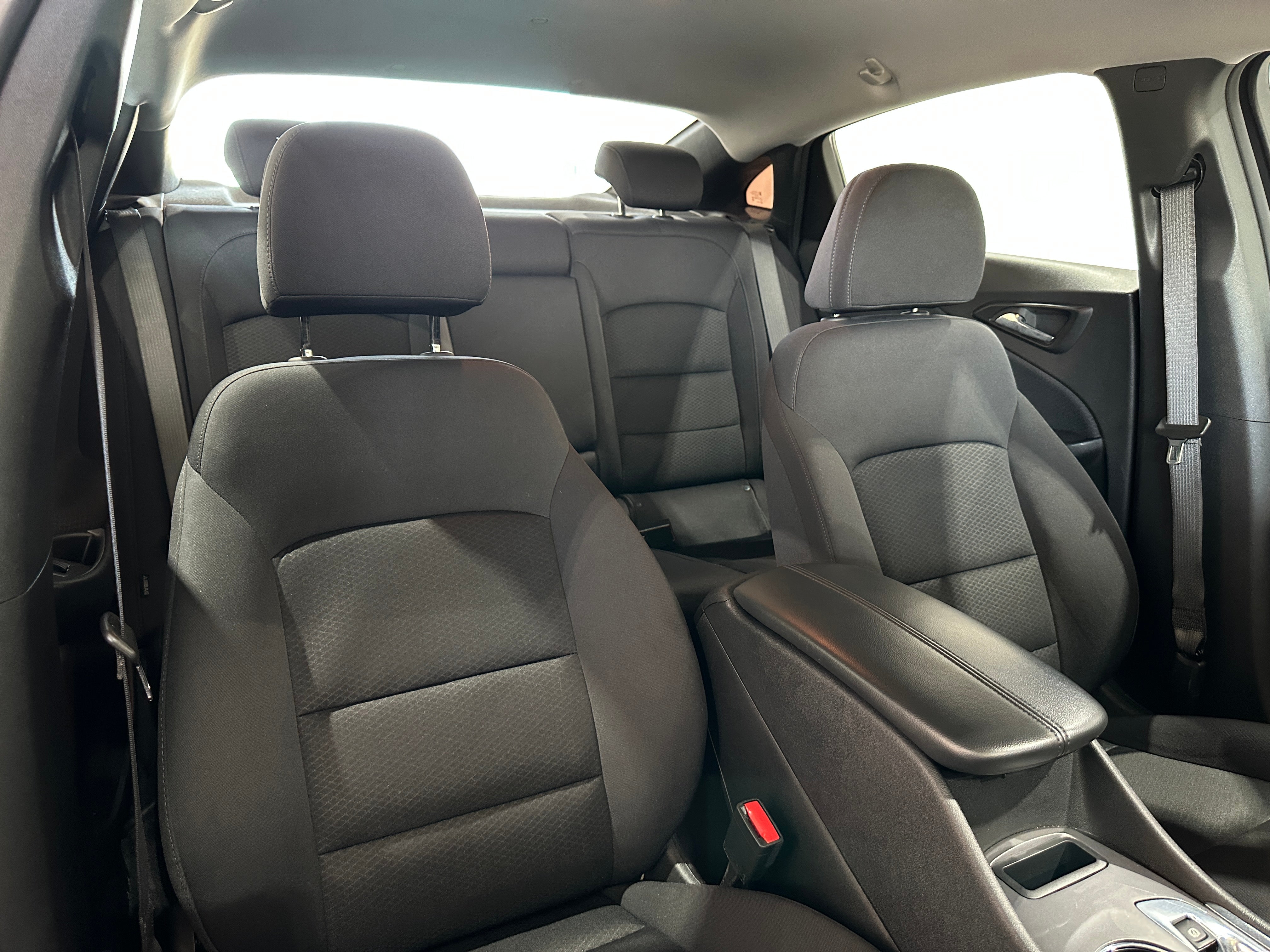 2023 Chevrolet Malibu LT 2