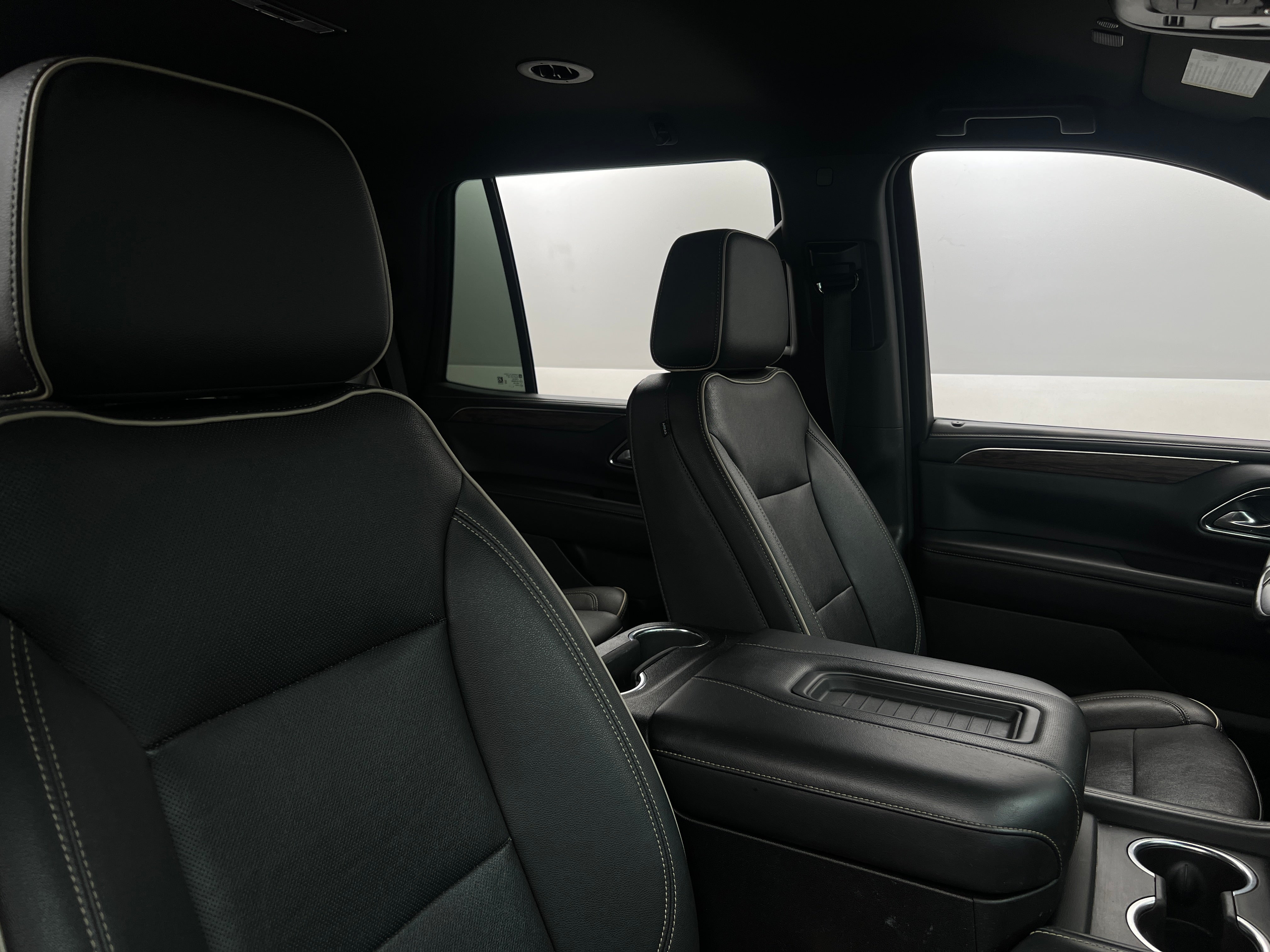 2022 Chevrolet Tahoe Premier 2