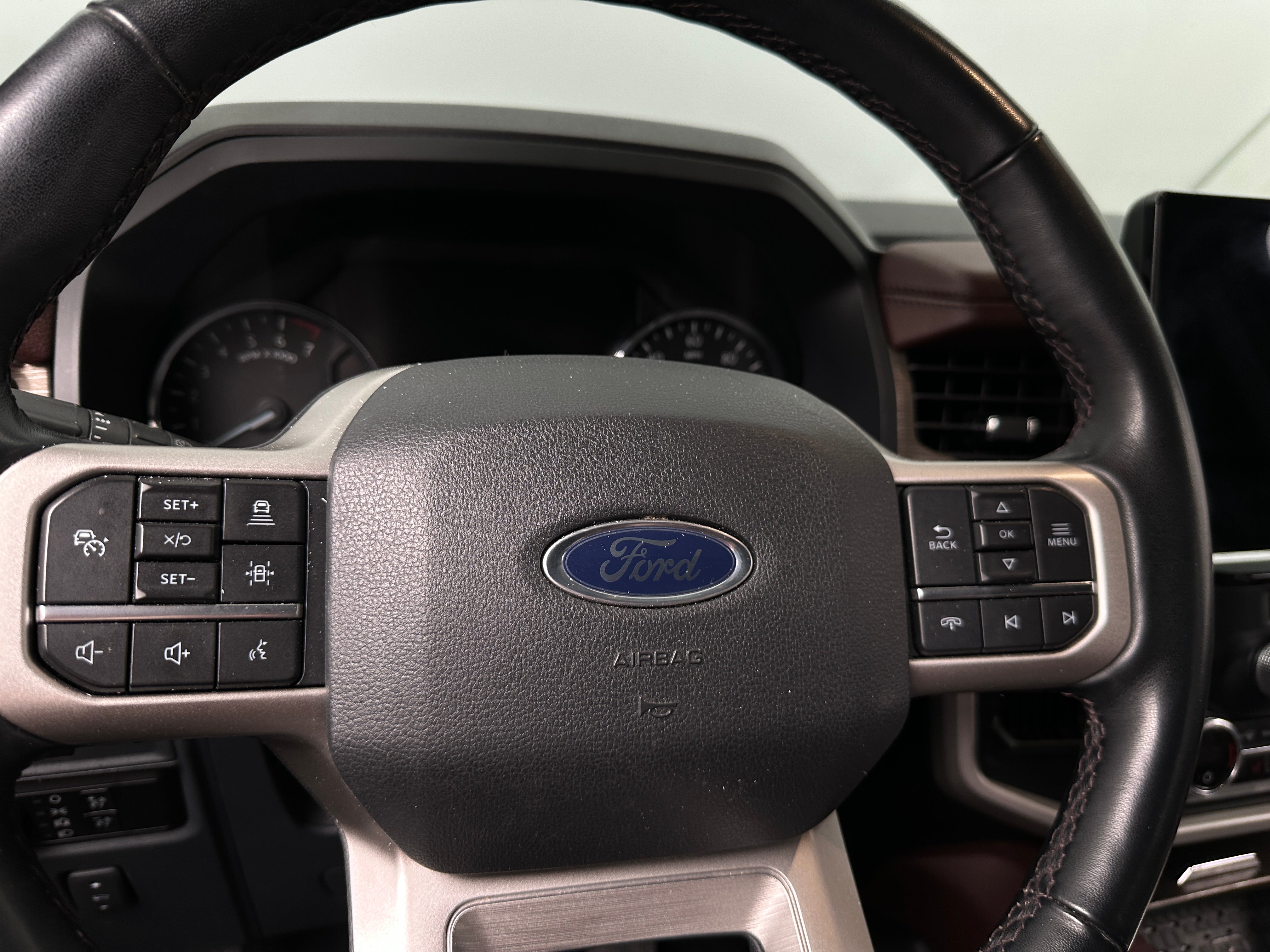 2023 Ford Expedition Limited 4