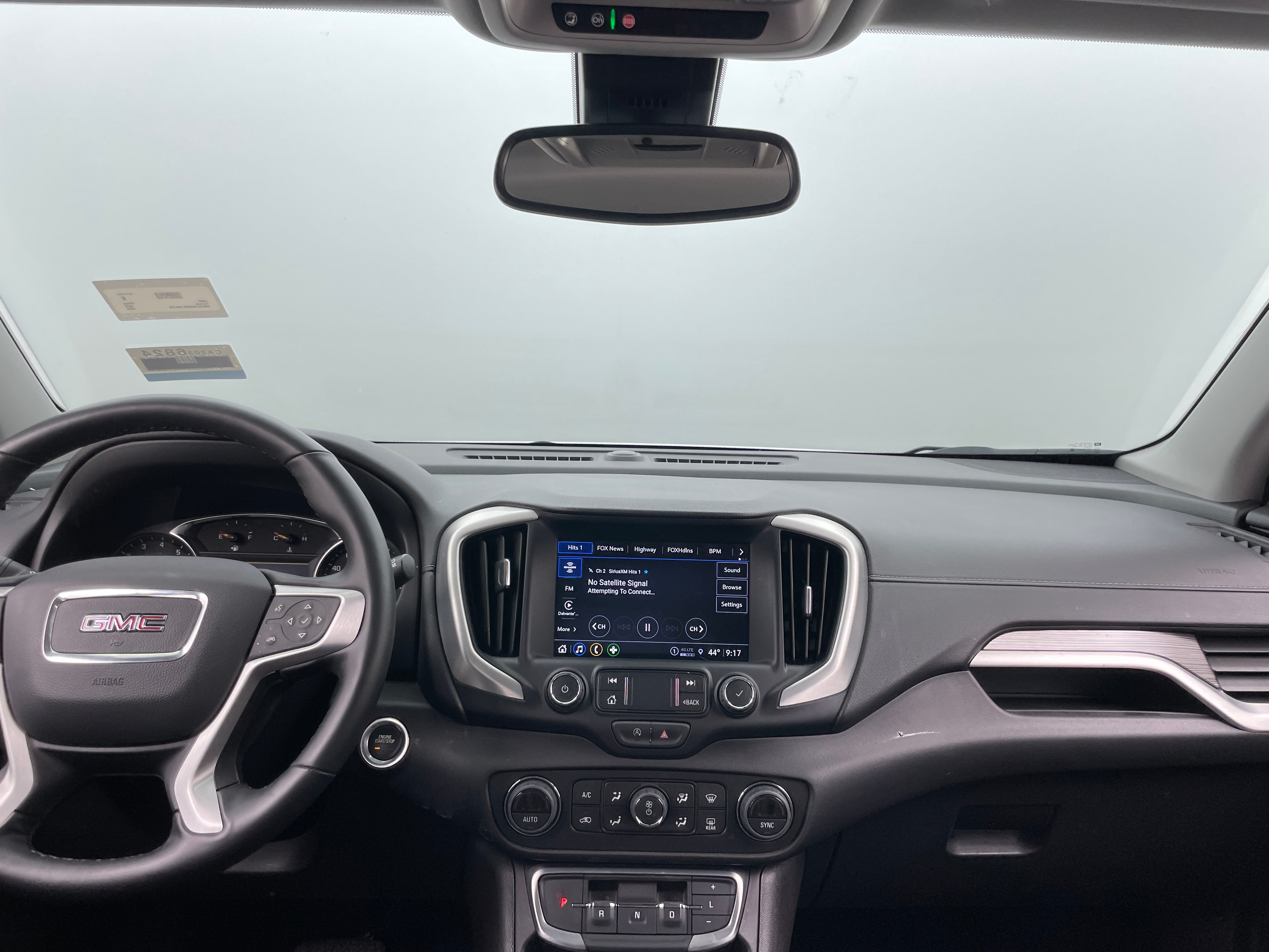 2024 GMC Terrain SLT 2