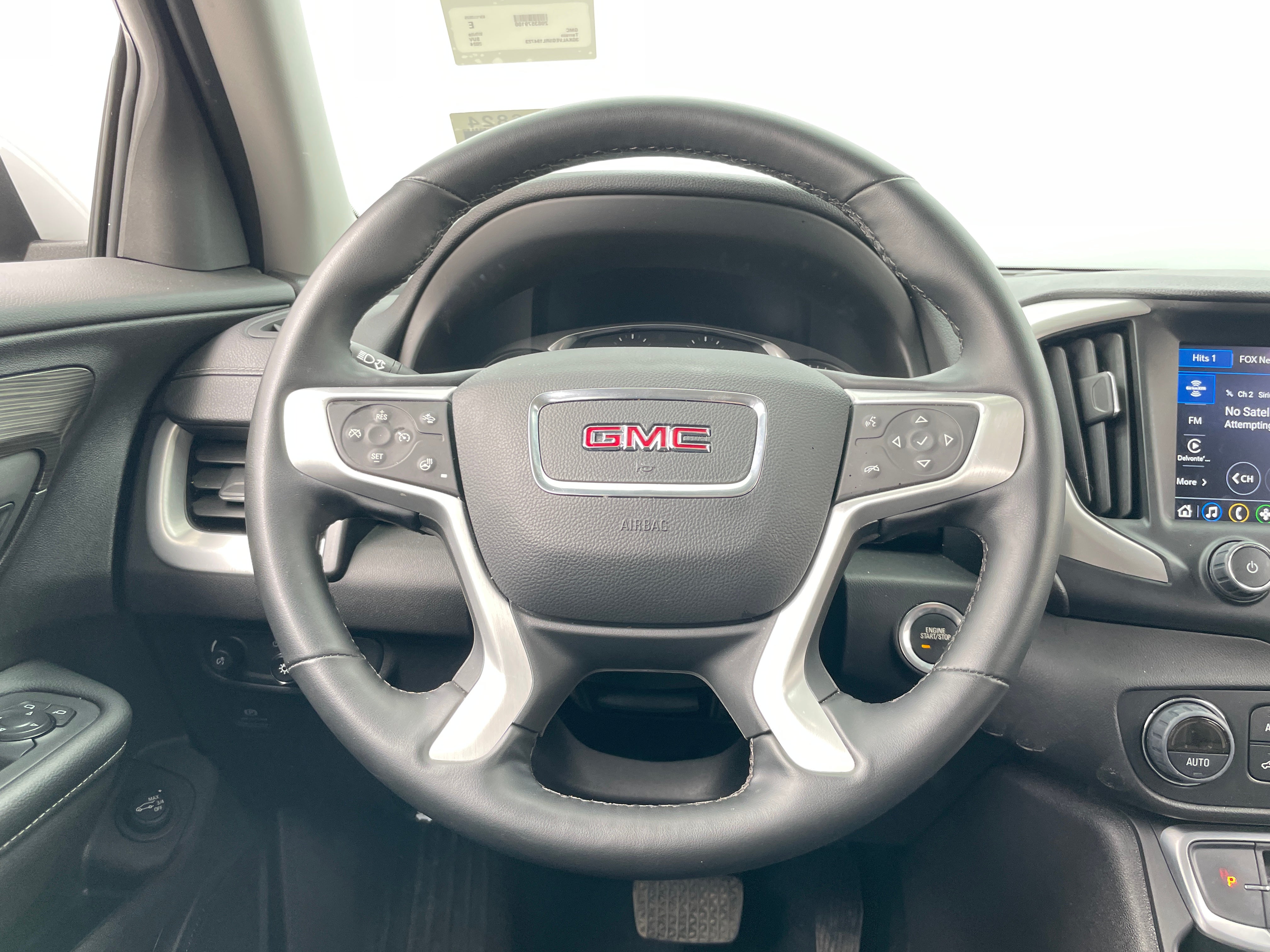 2024 GMC Terrain SLT 4