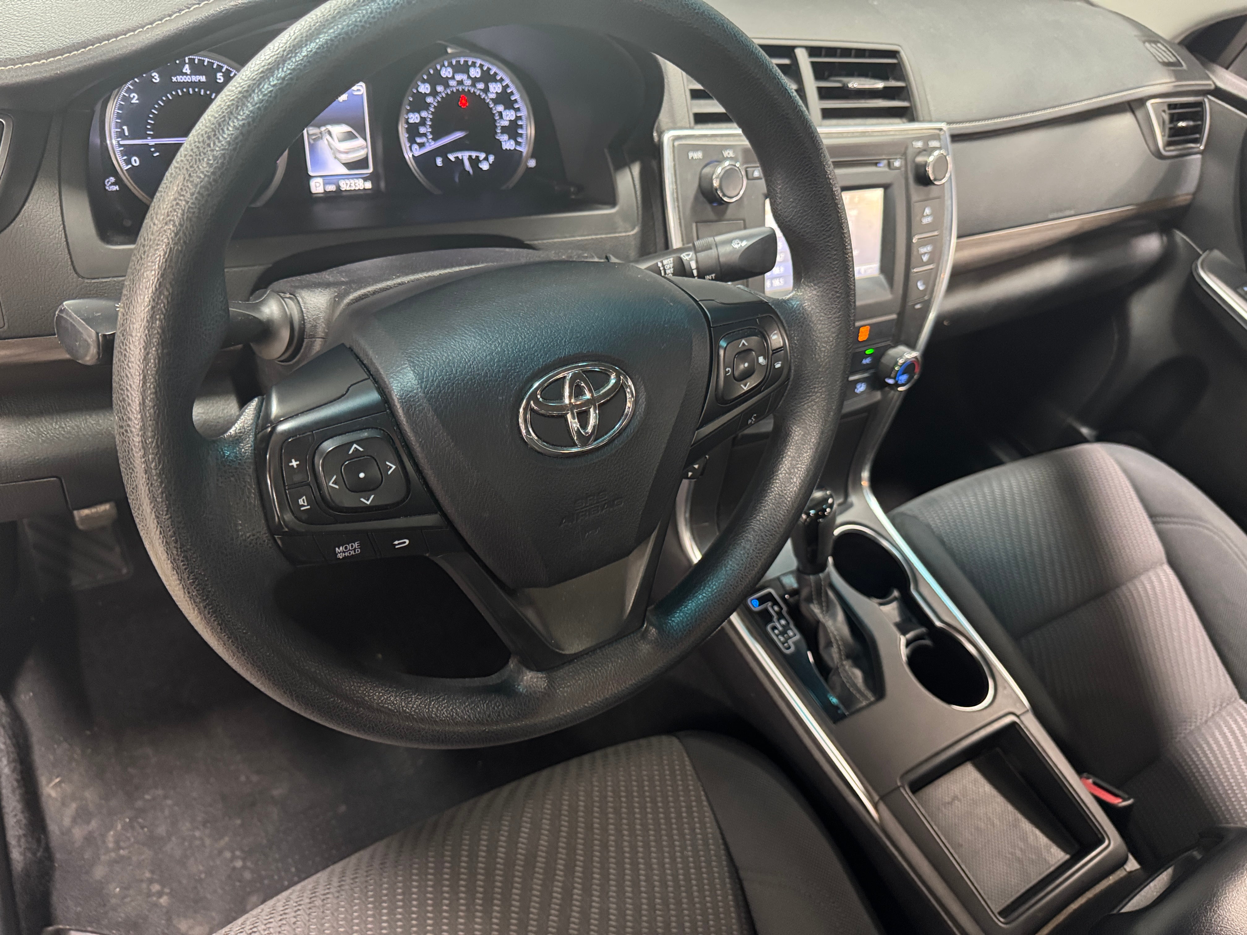 2016 Toyota Camry LE 5