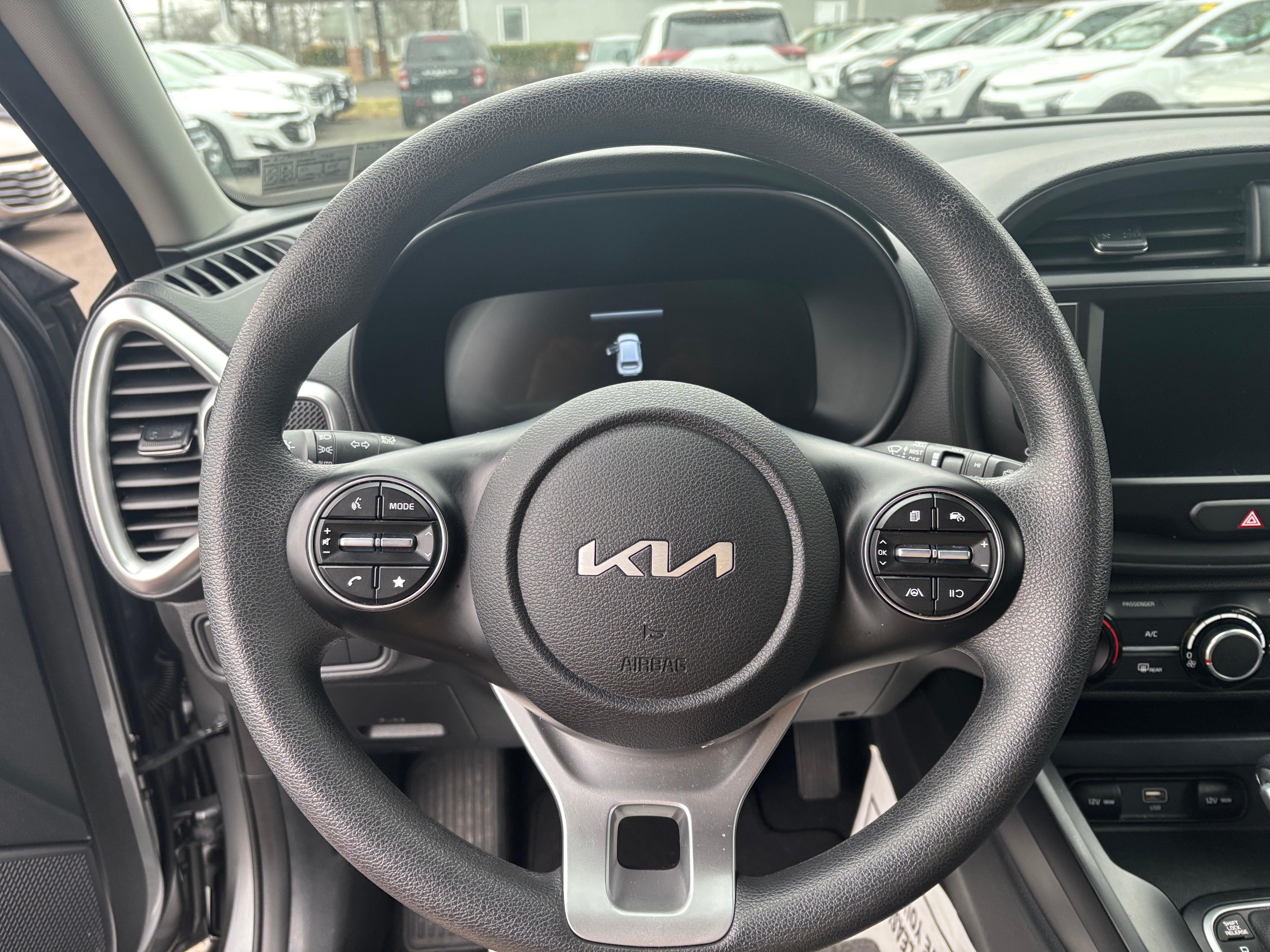 2024 Kia Soul LX 5