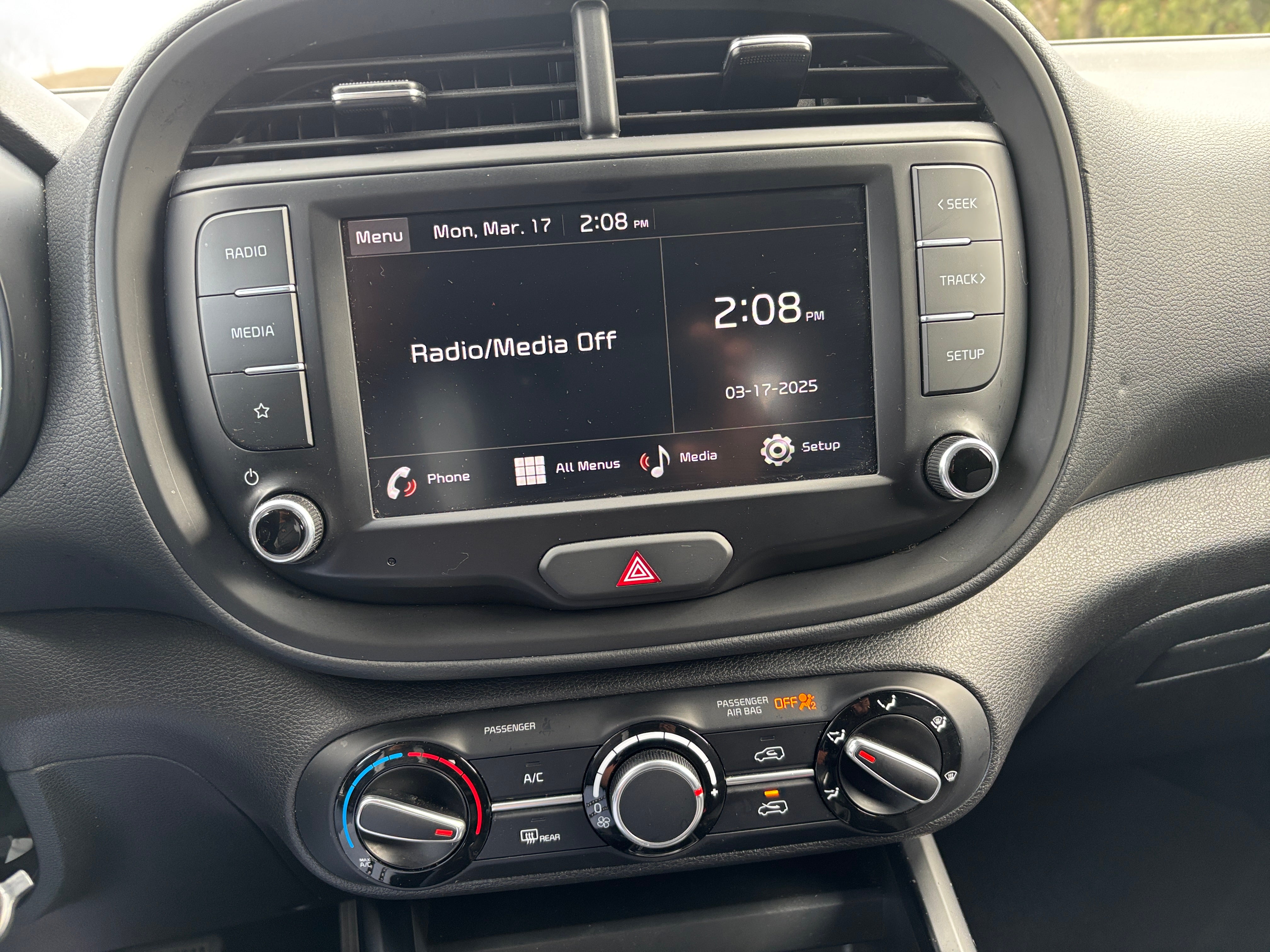 2024 Kia Soul LX 4