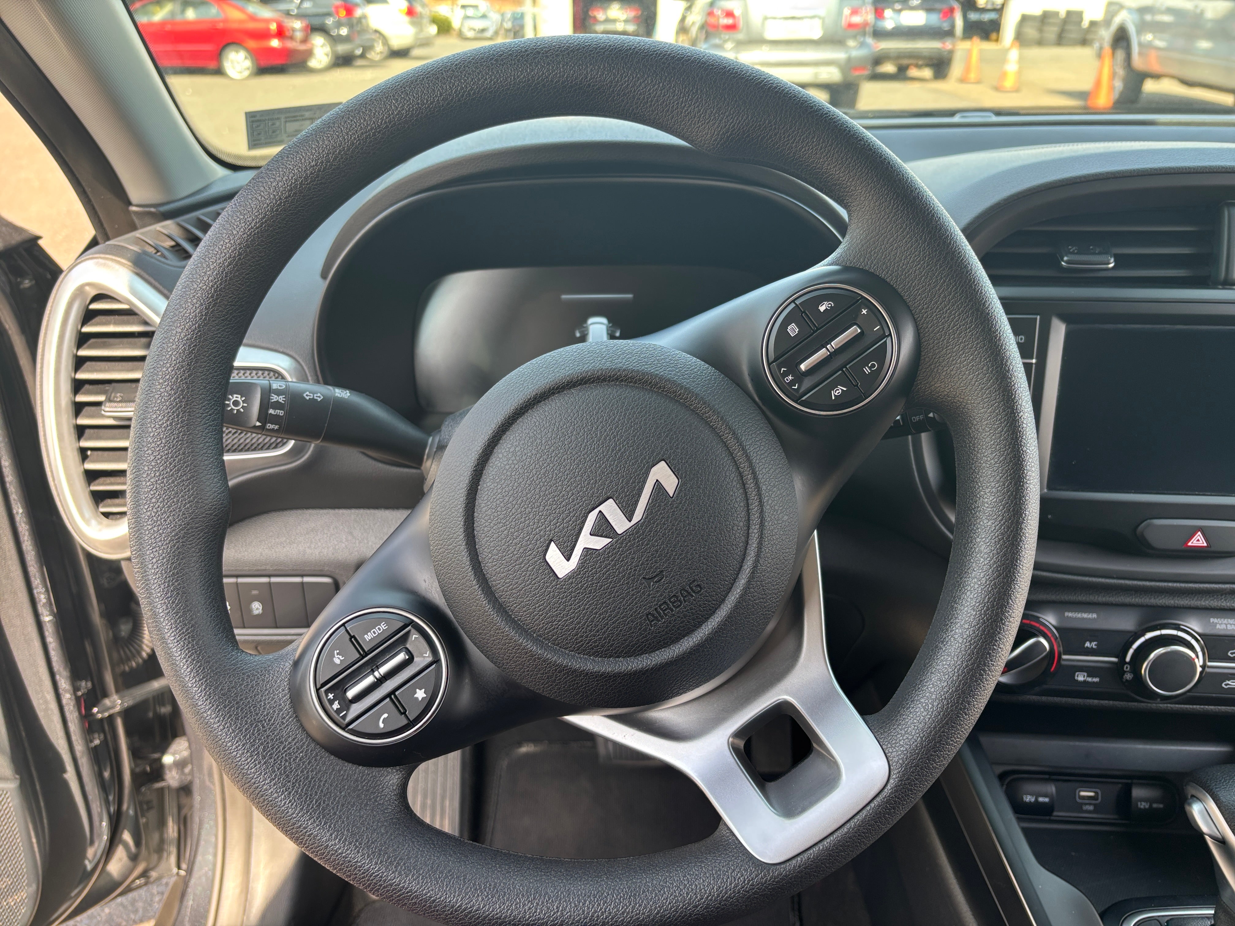 2024 Kia Soul LX 5