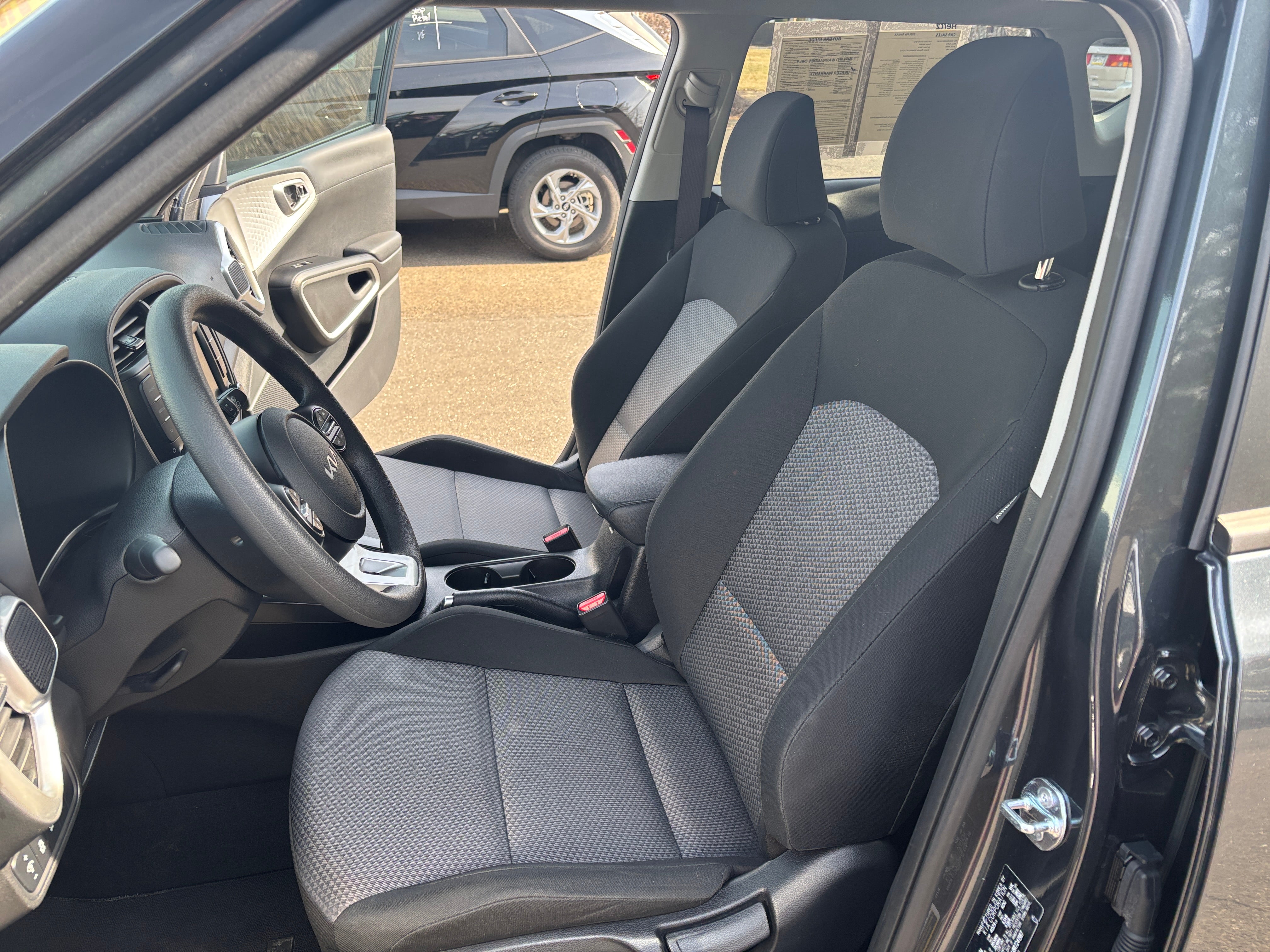 2024 Kia Soul LX 2