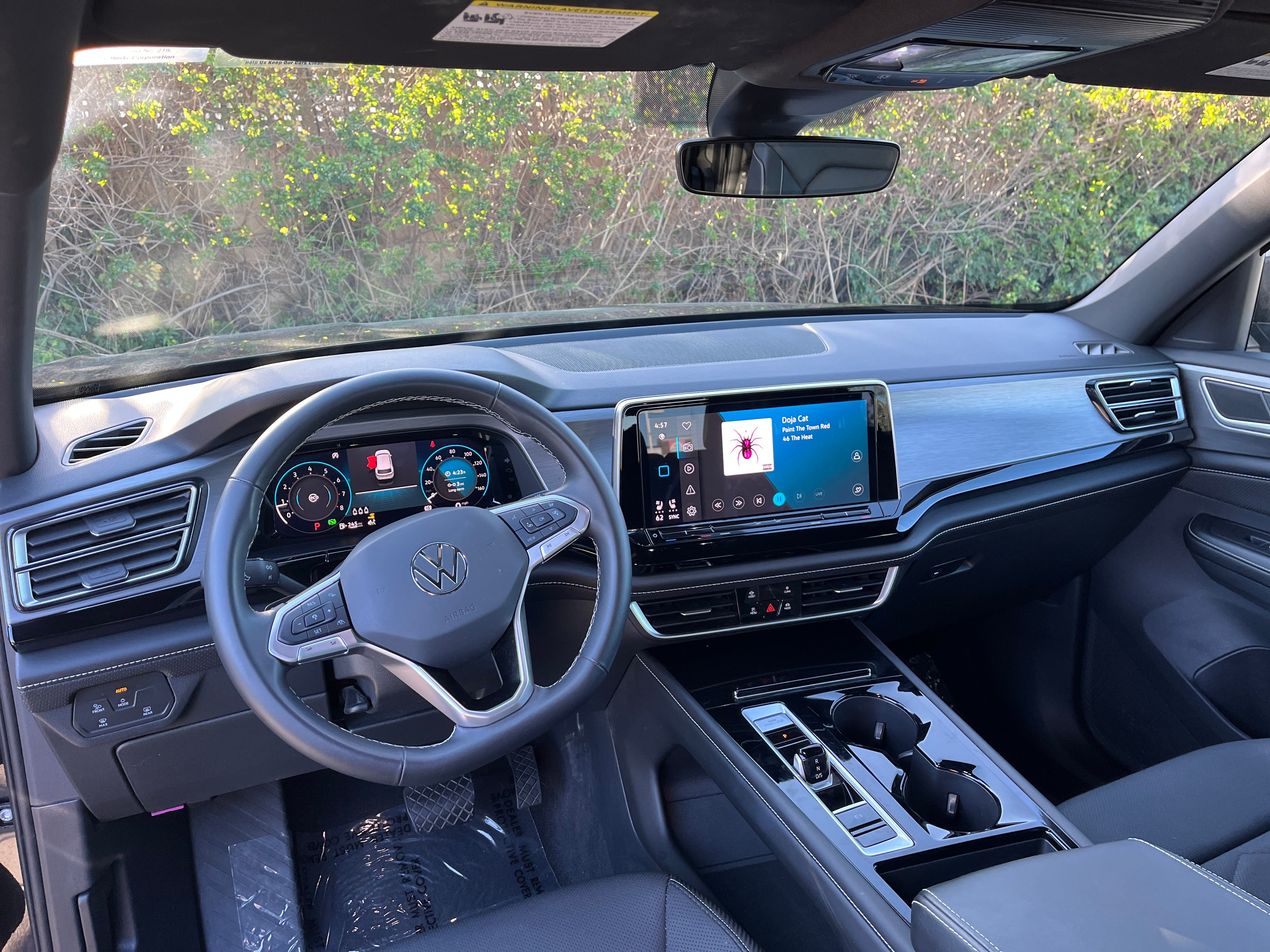 2024 Volkswagen Atlas SE 3