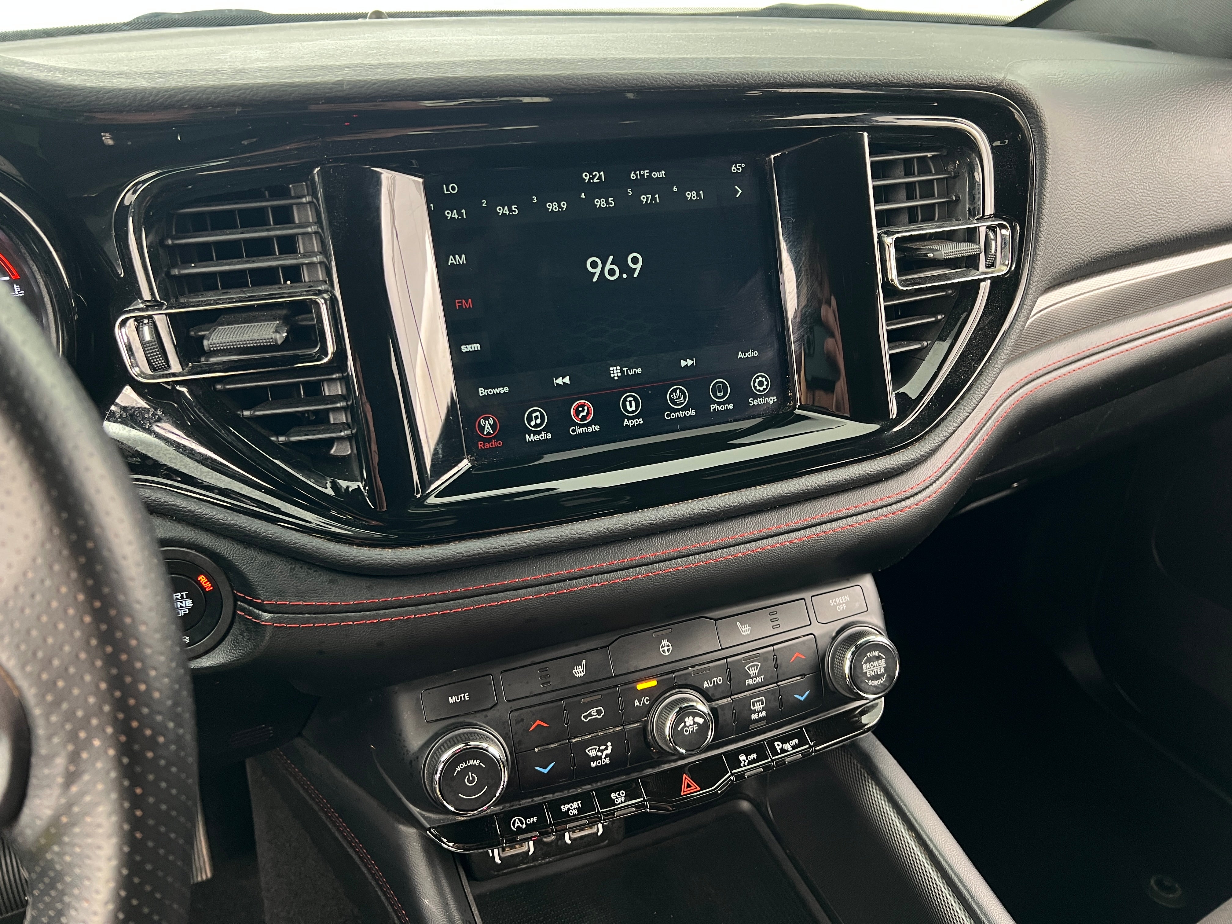 2023 Dodge Durango GT 4