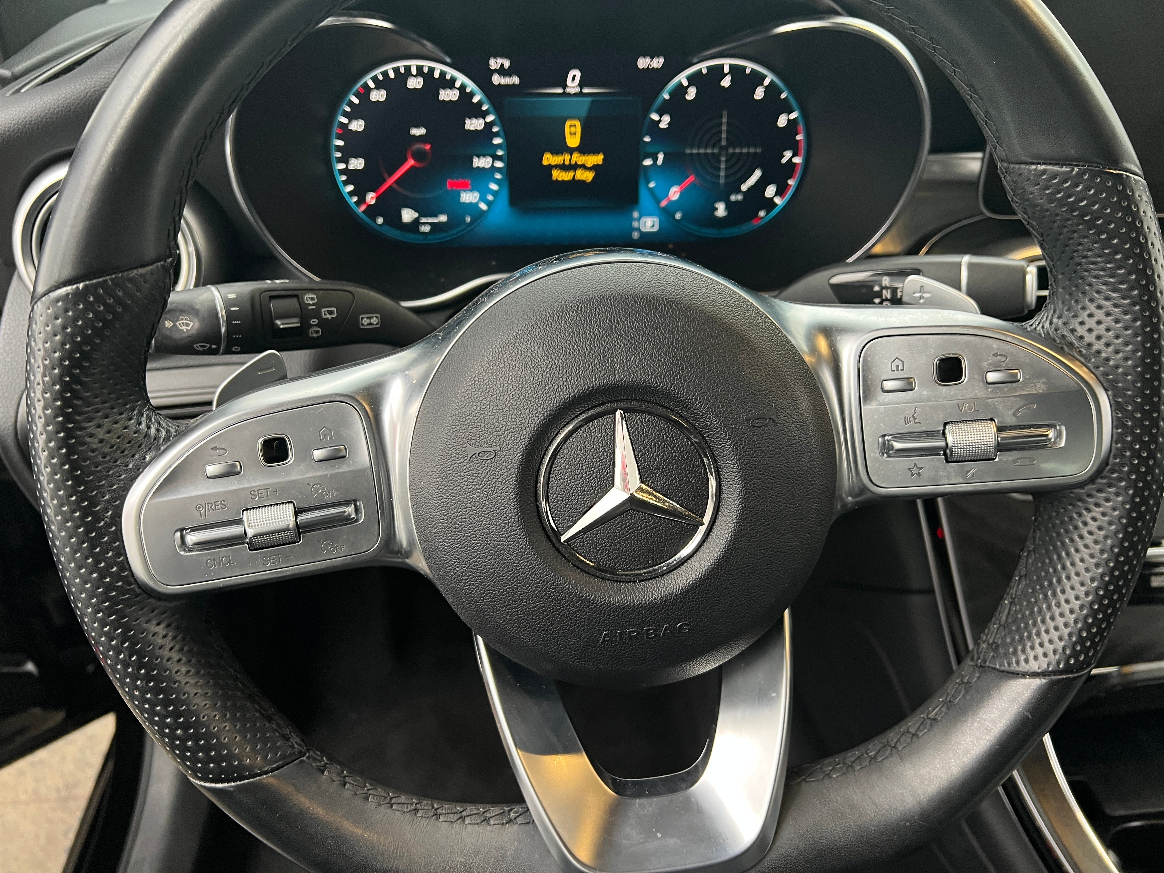 2022 Mercedes-Benz GLC 300 5