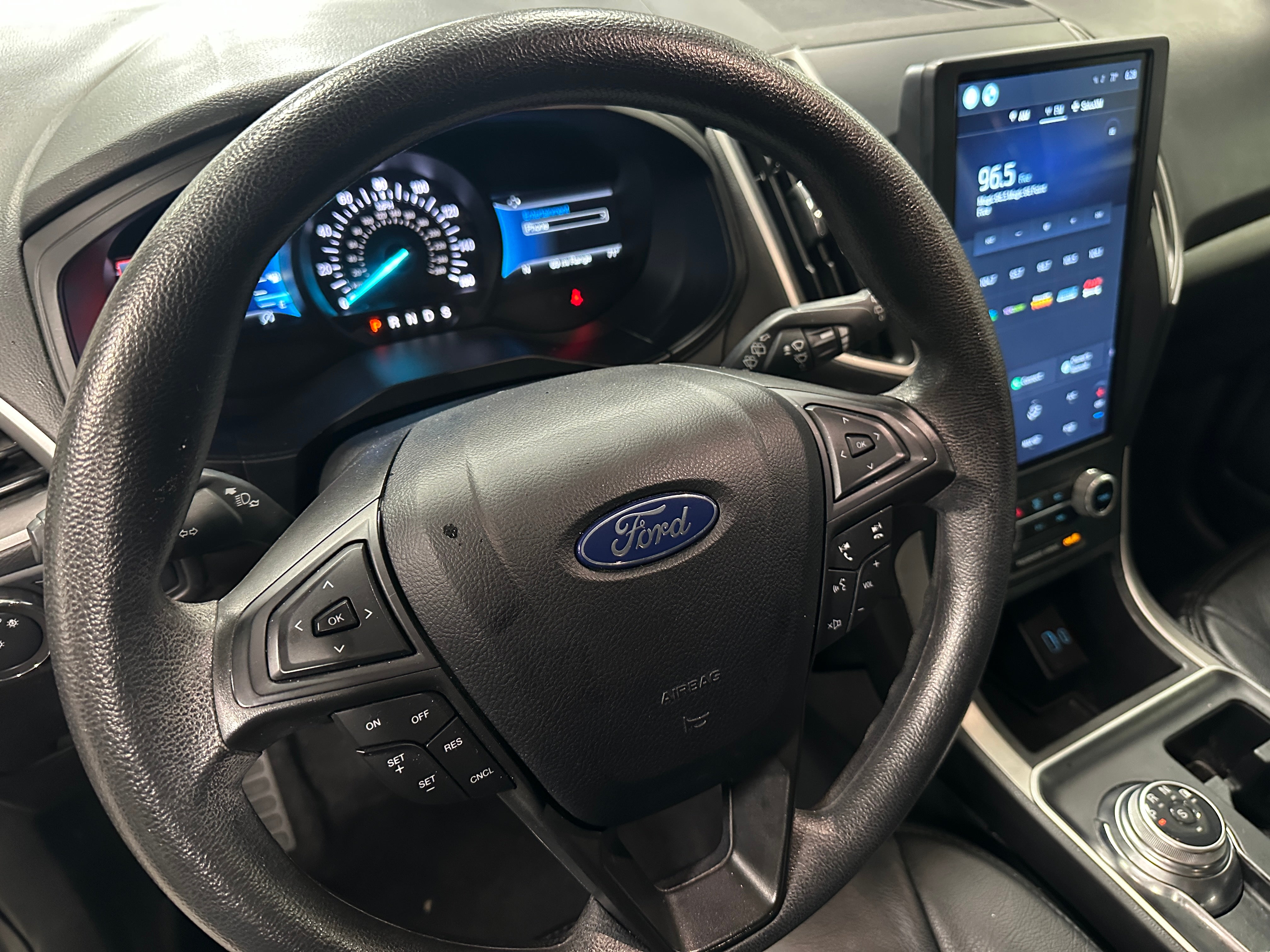 2022 Ford Edge SE 5