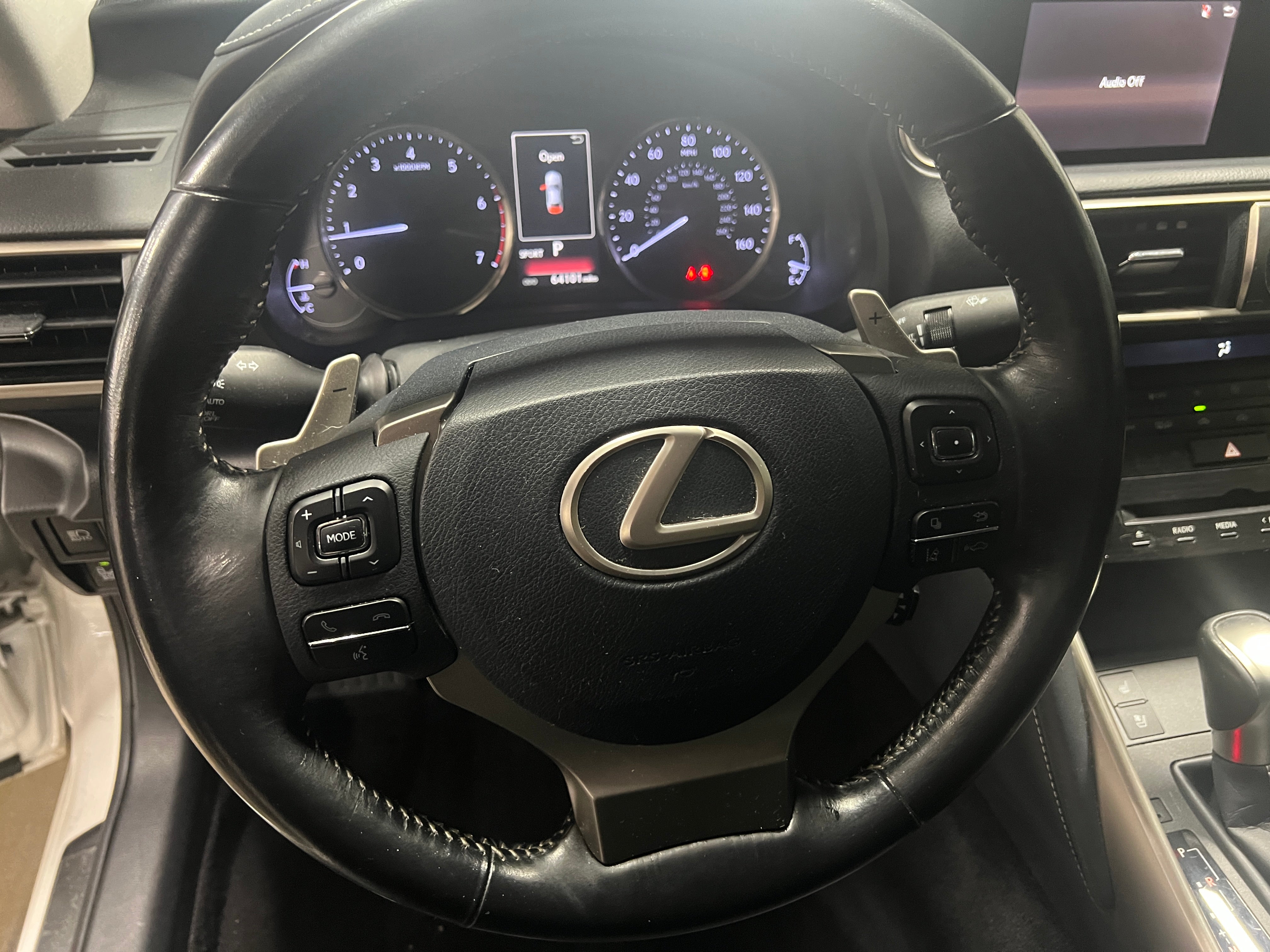 2017 Lexus IS 200t 4