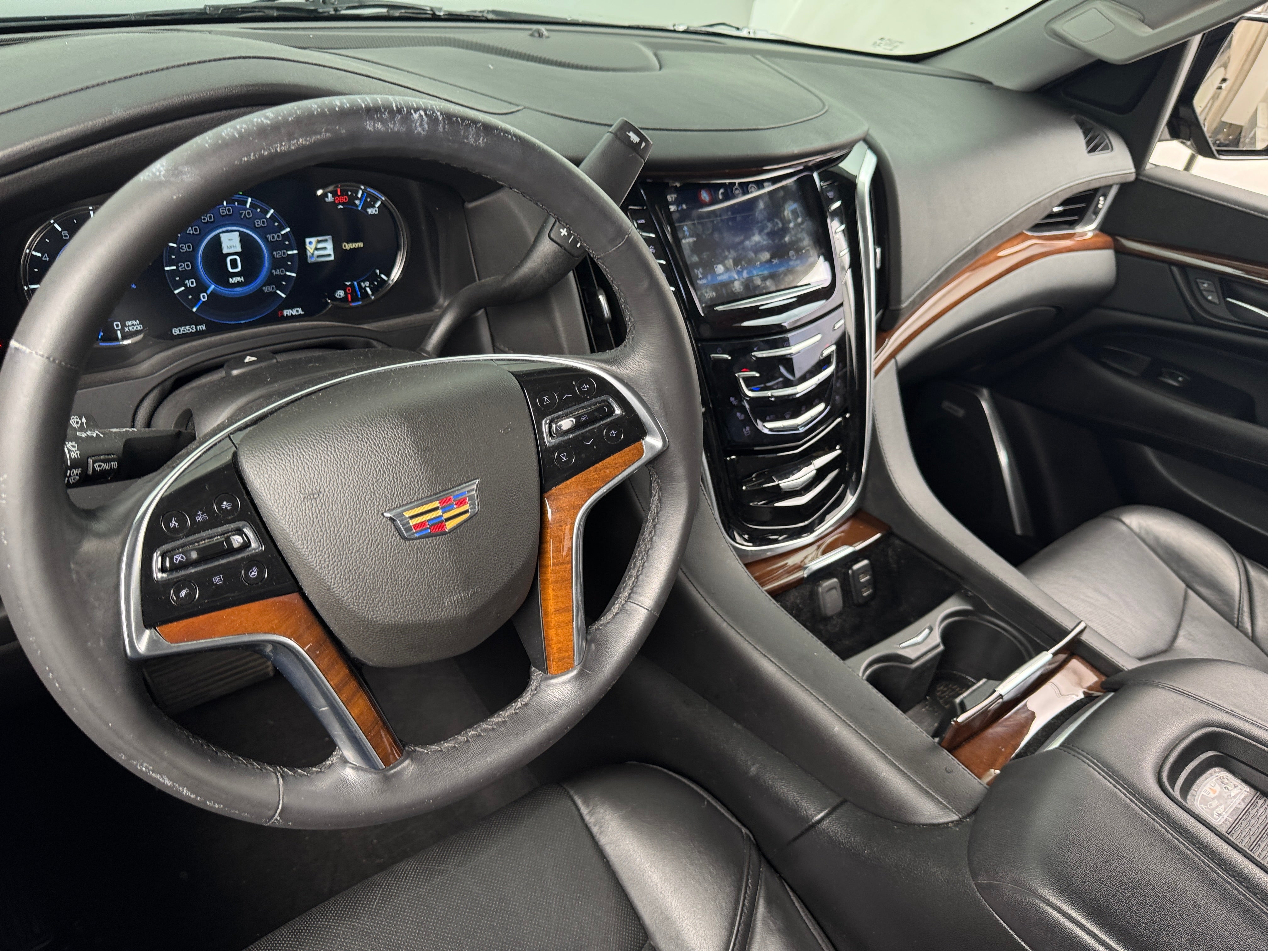 2020 Cadillac Escalade Premium Luxury 4