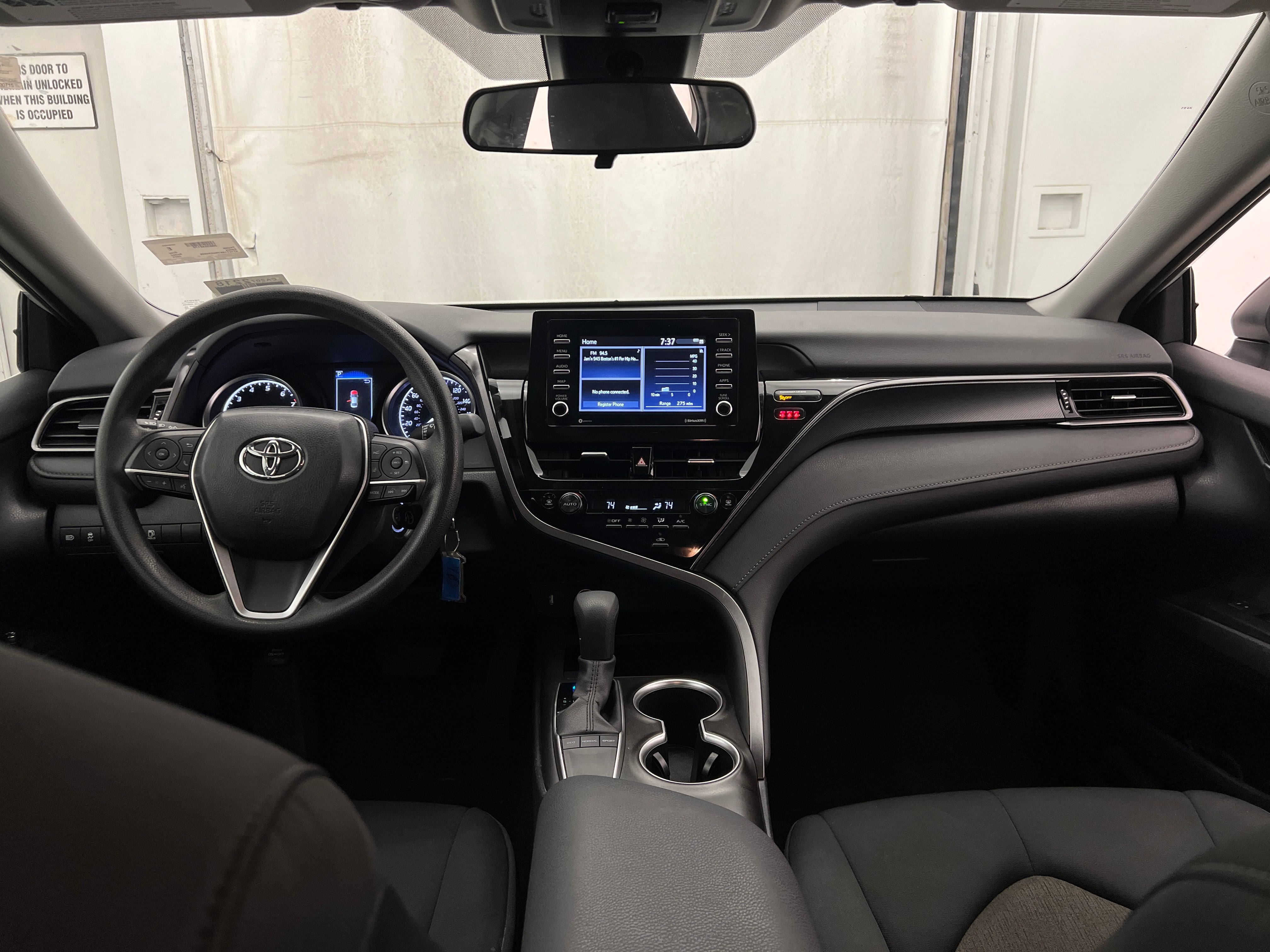 2024 Toyota Camry LE 3