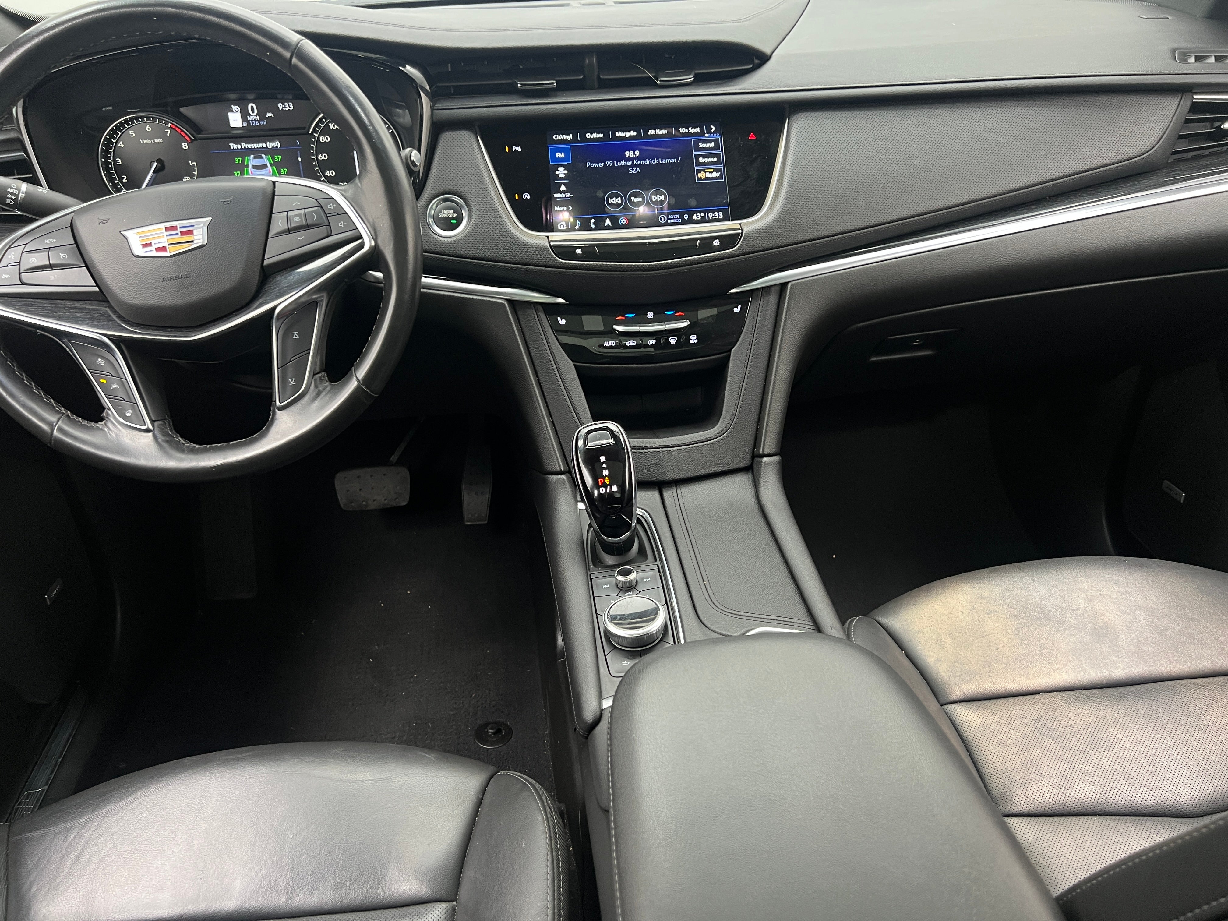 2023 Cadillac XT5 Premium Luxury 2