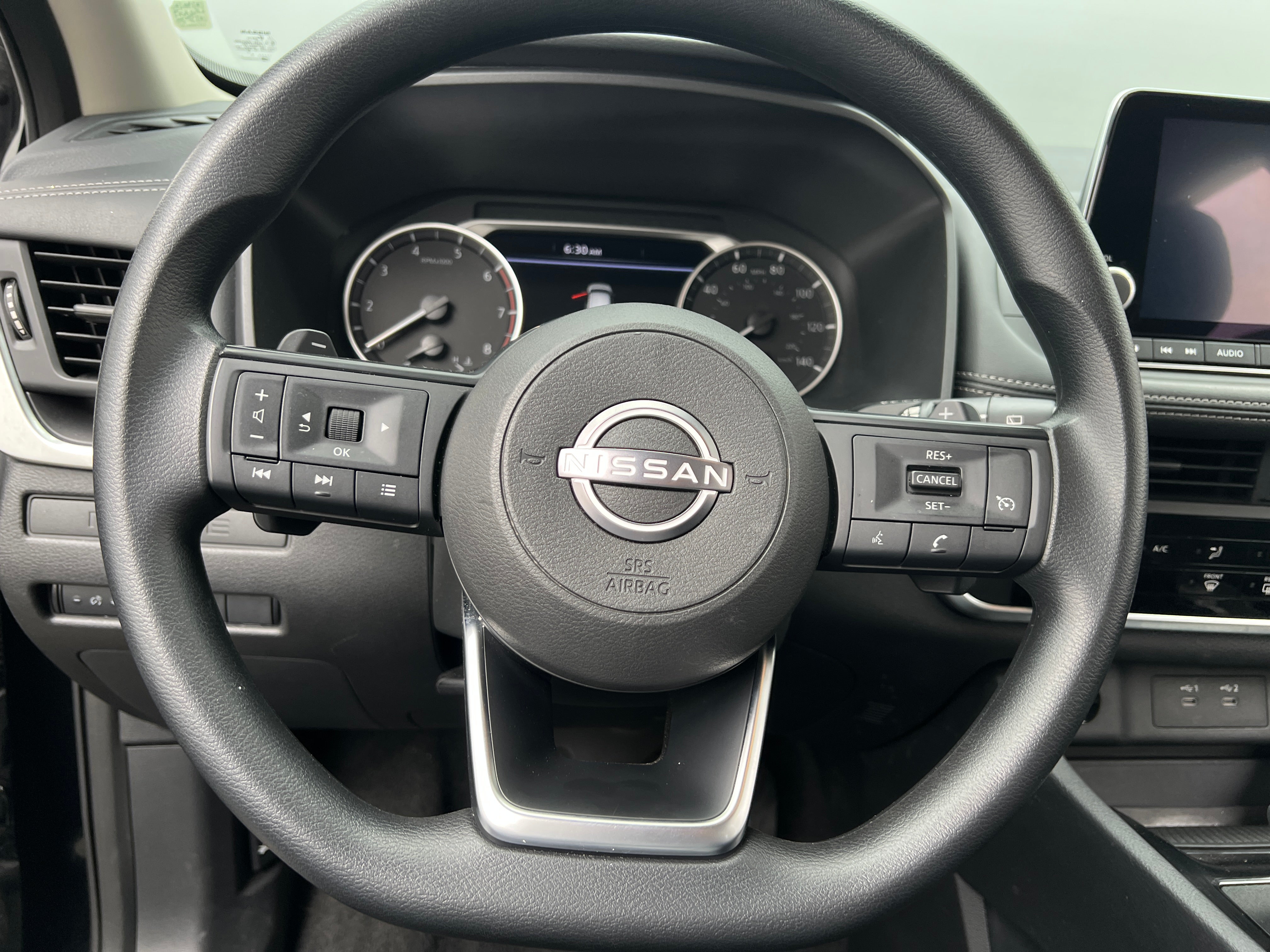2024 Nissan Rogue S 5