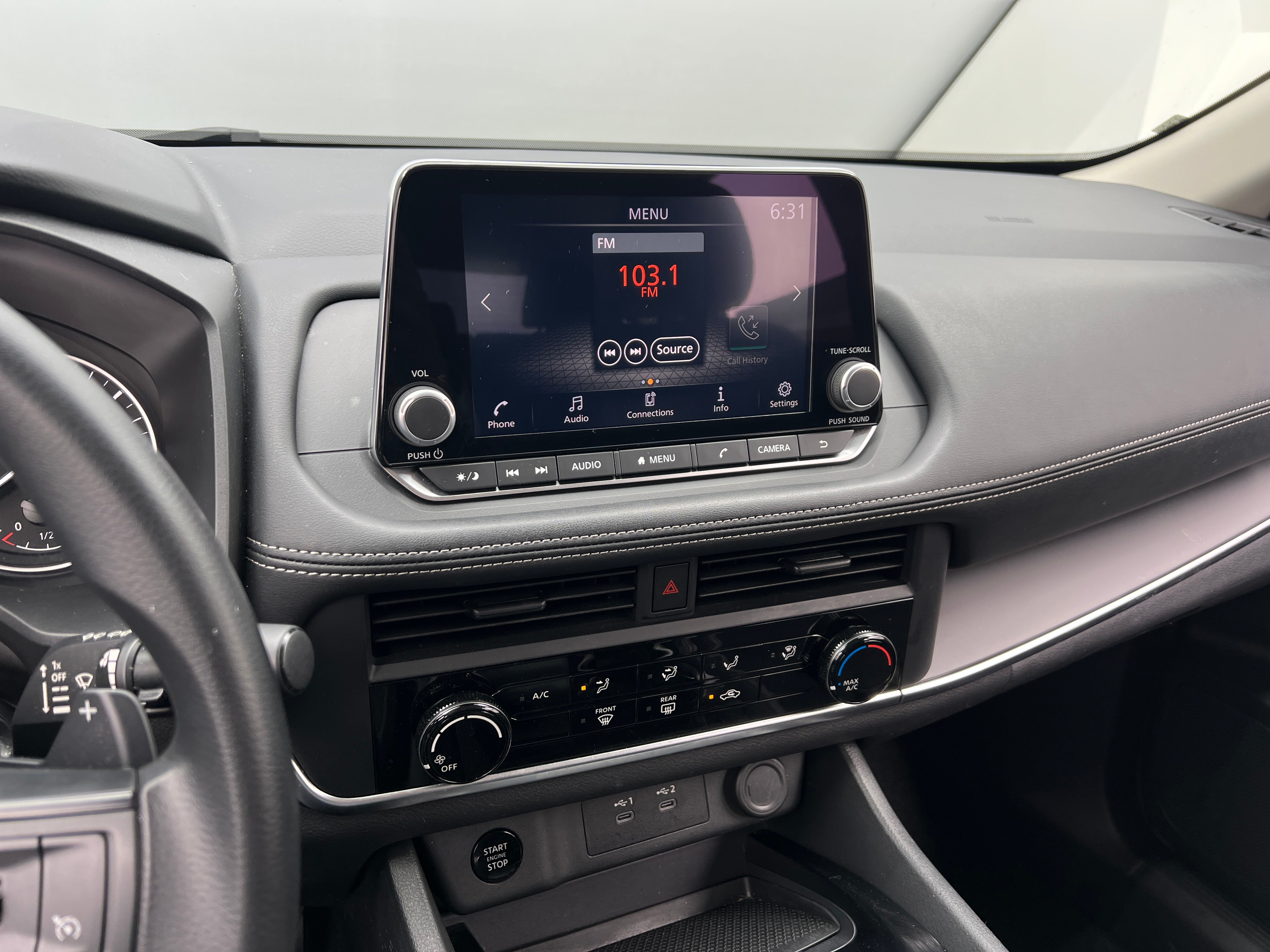 2024 Nissan Rogue S 4