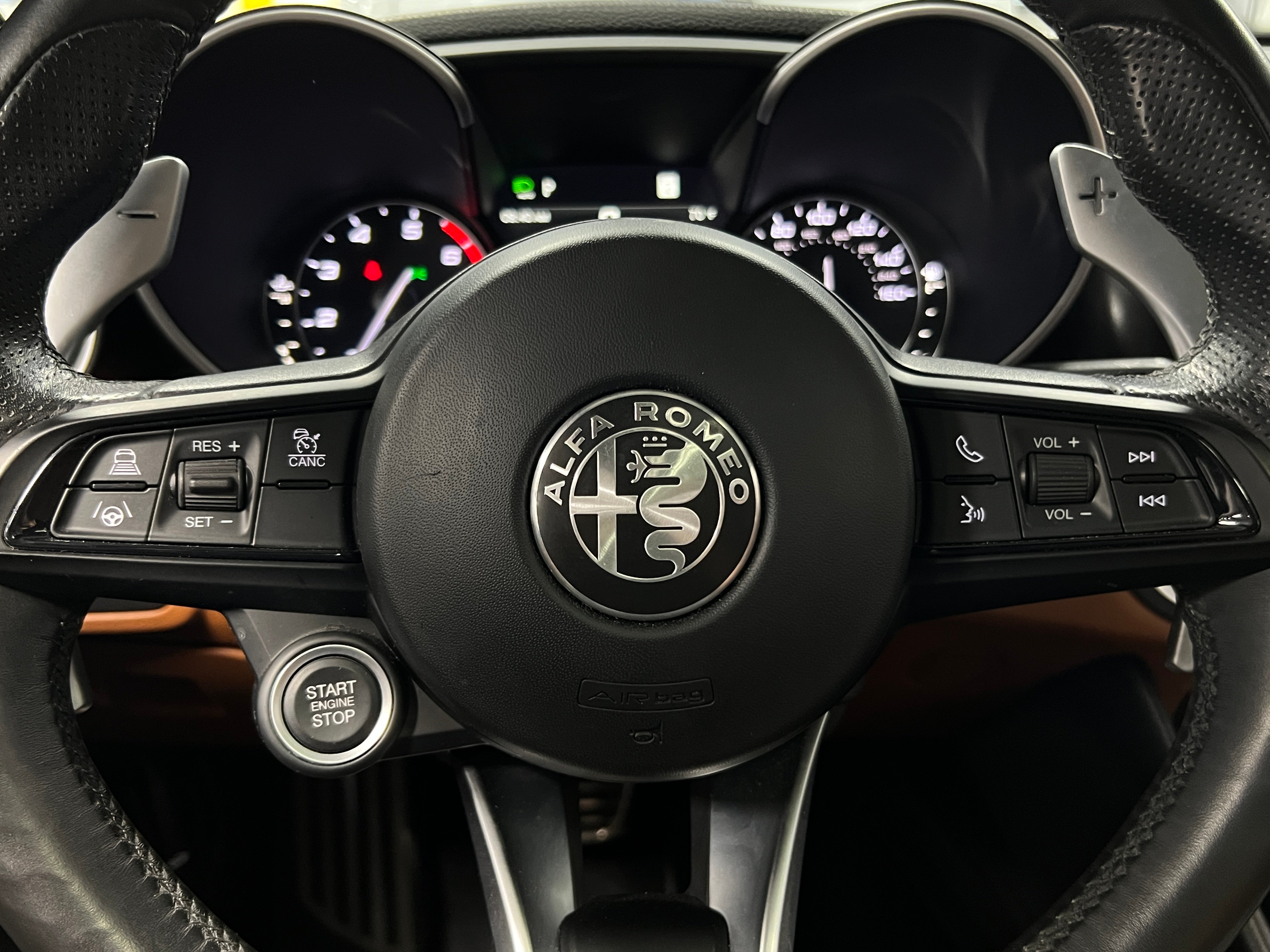 2021 Alfa Romeo Giulia Sport 4