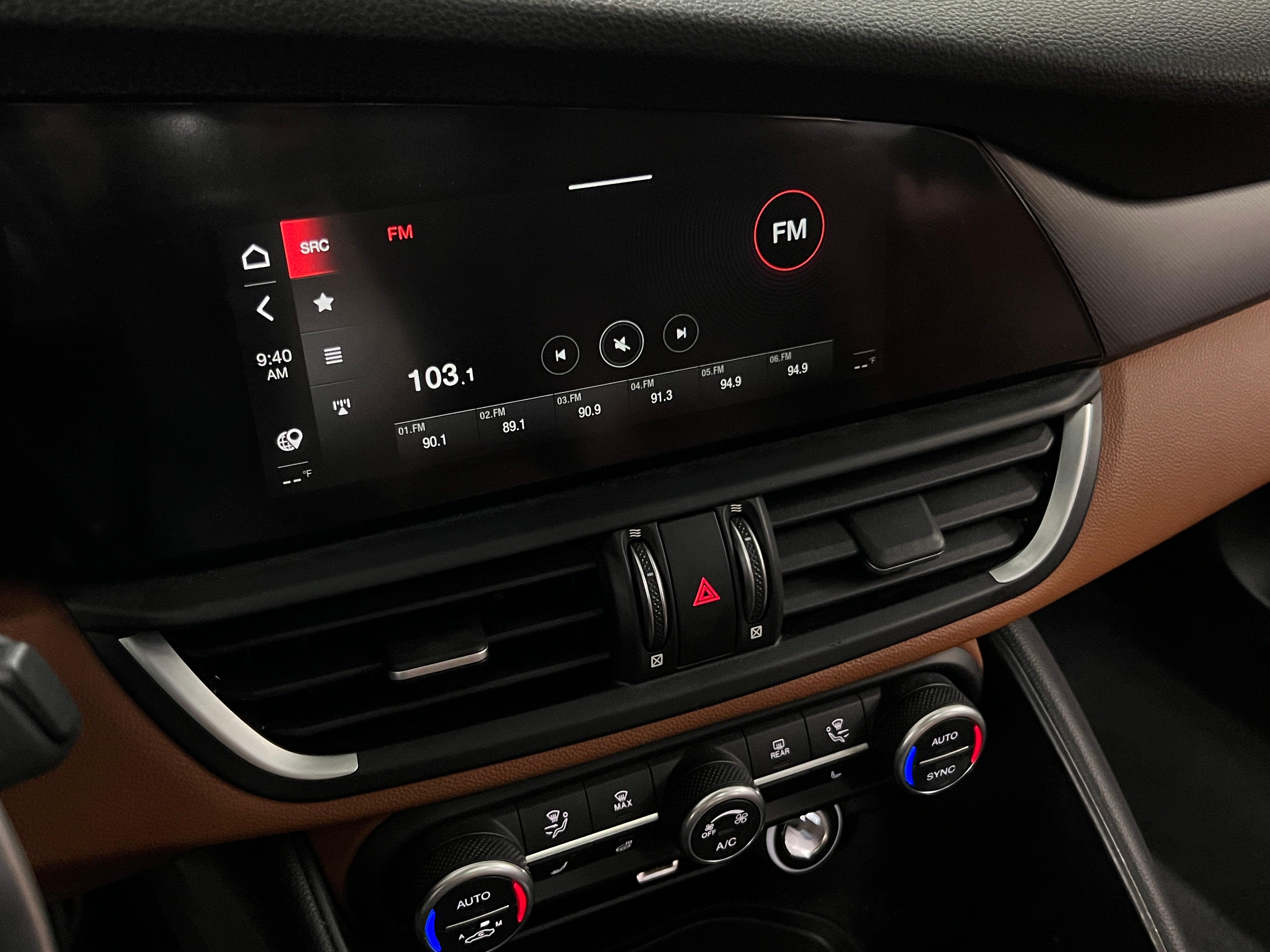 2021 Alfa Romeo Giulia Sport 3