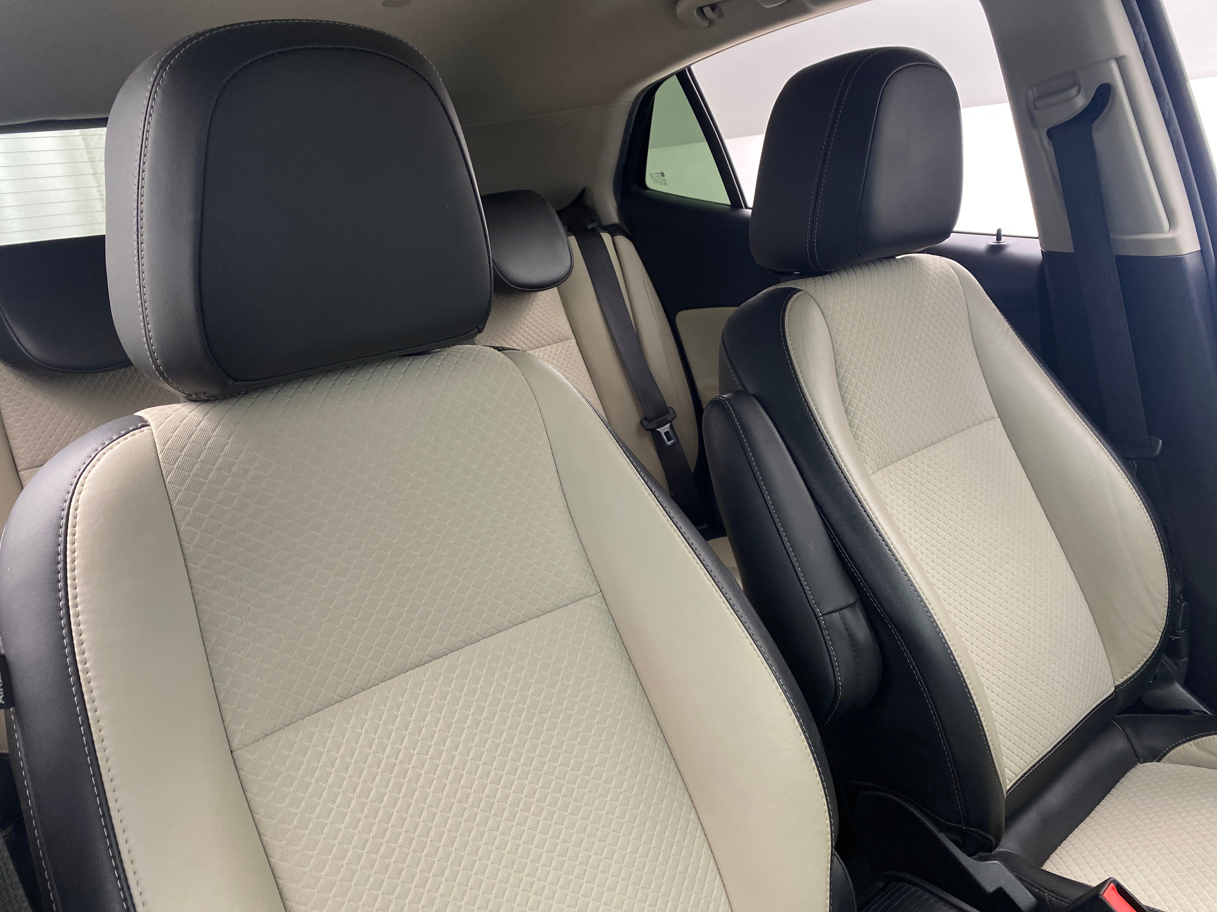 2017 Buick Encore Sport Touring 2
