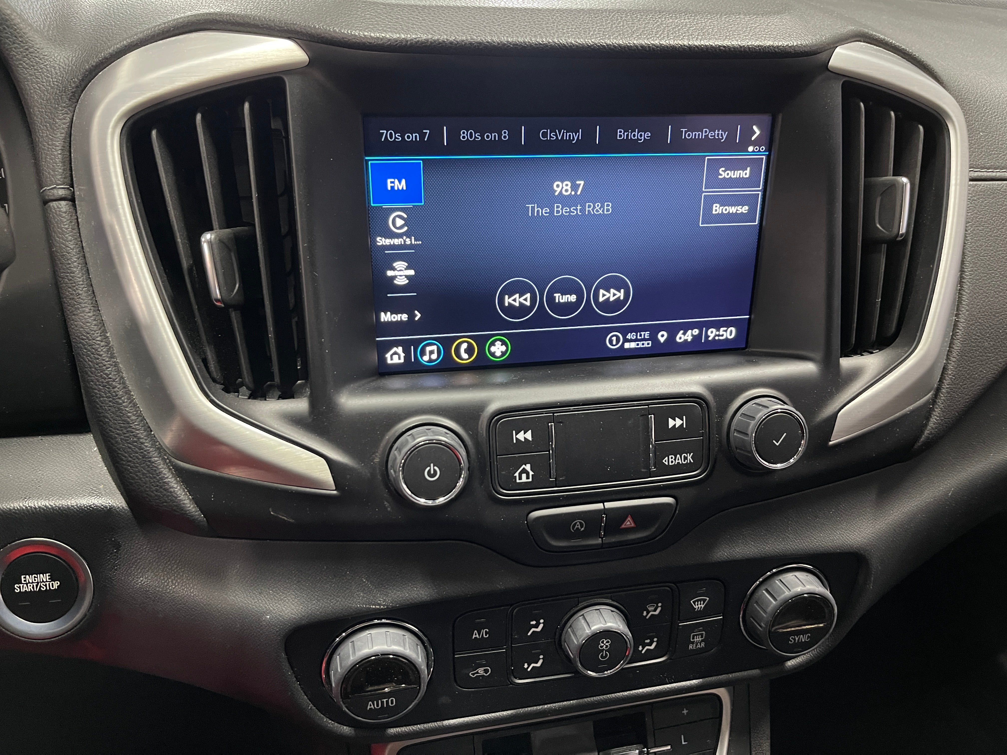2023 GMC Terrain SLT 3