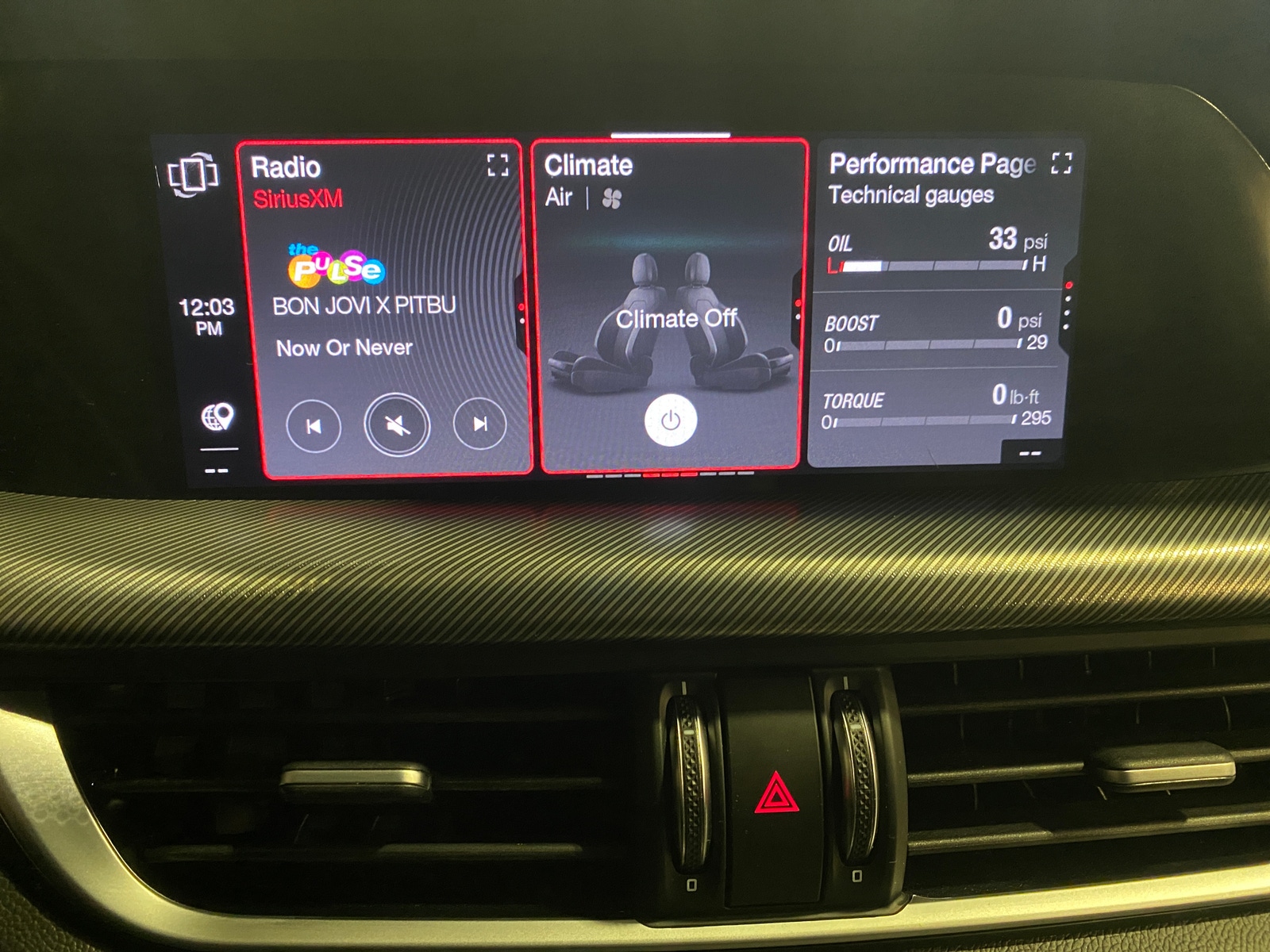 Thumbnail: 2022 Alfa Romeo Stelvio - 3