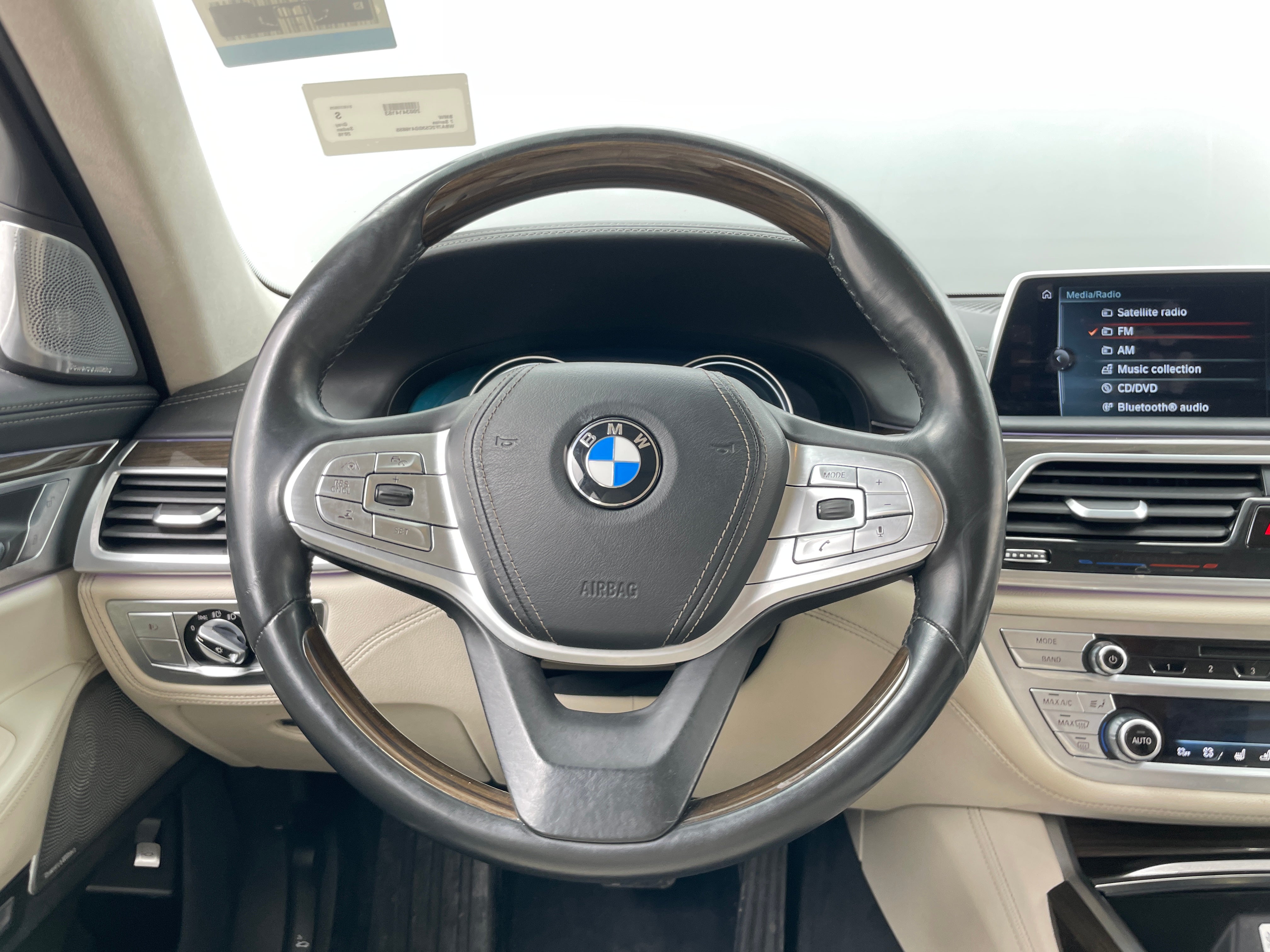 2016 BMW 7 Series 750i xDrive 4