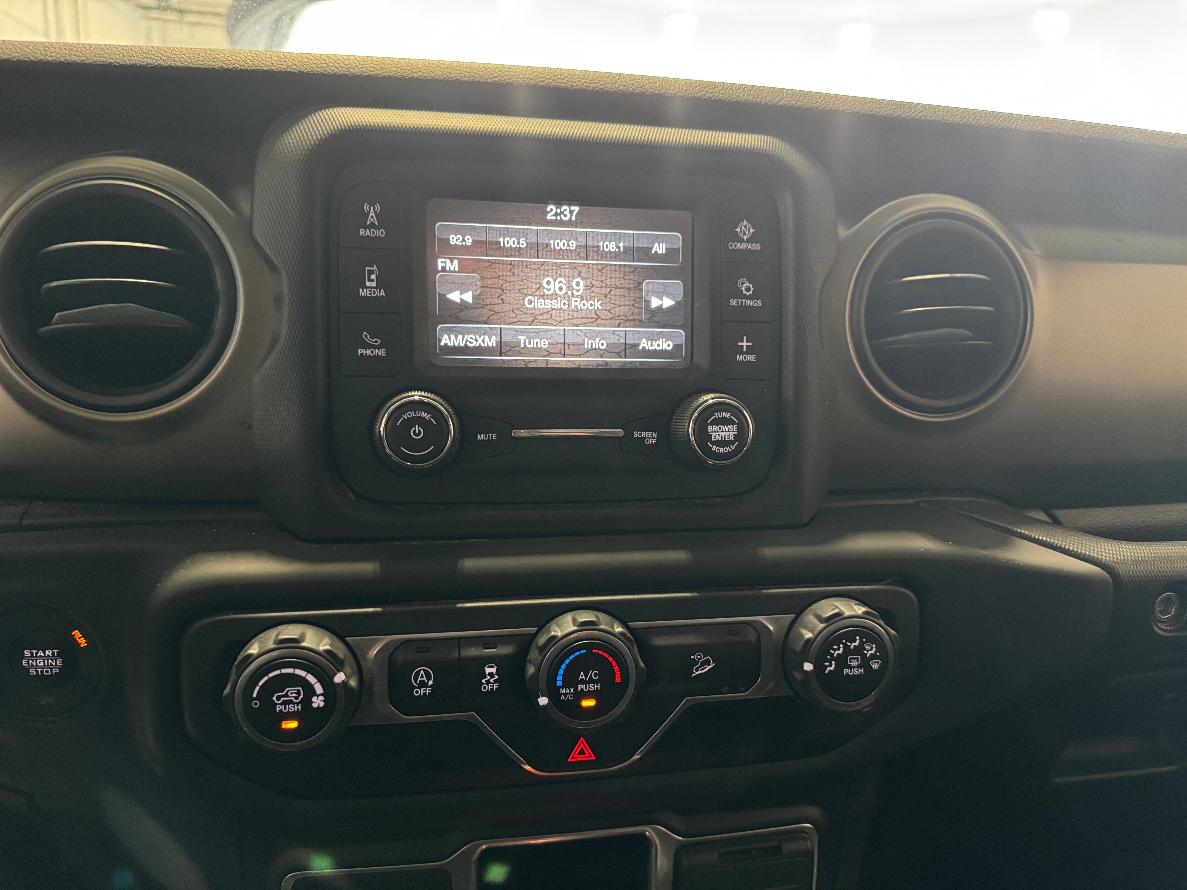 2018 Jeep Wrangler Unlimited Sport 4