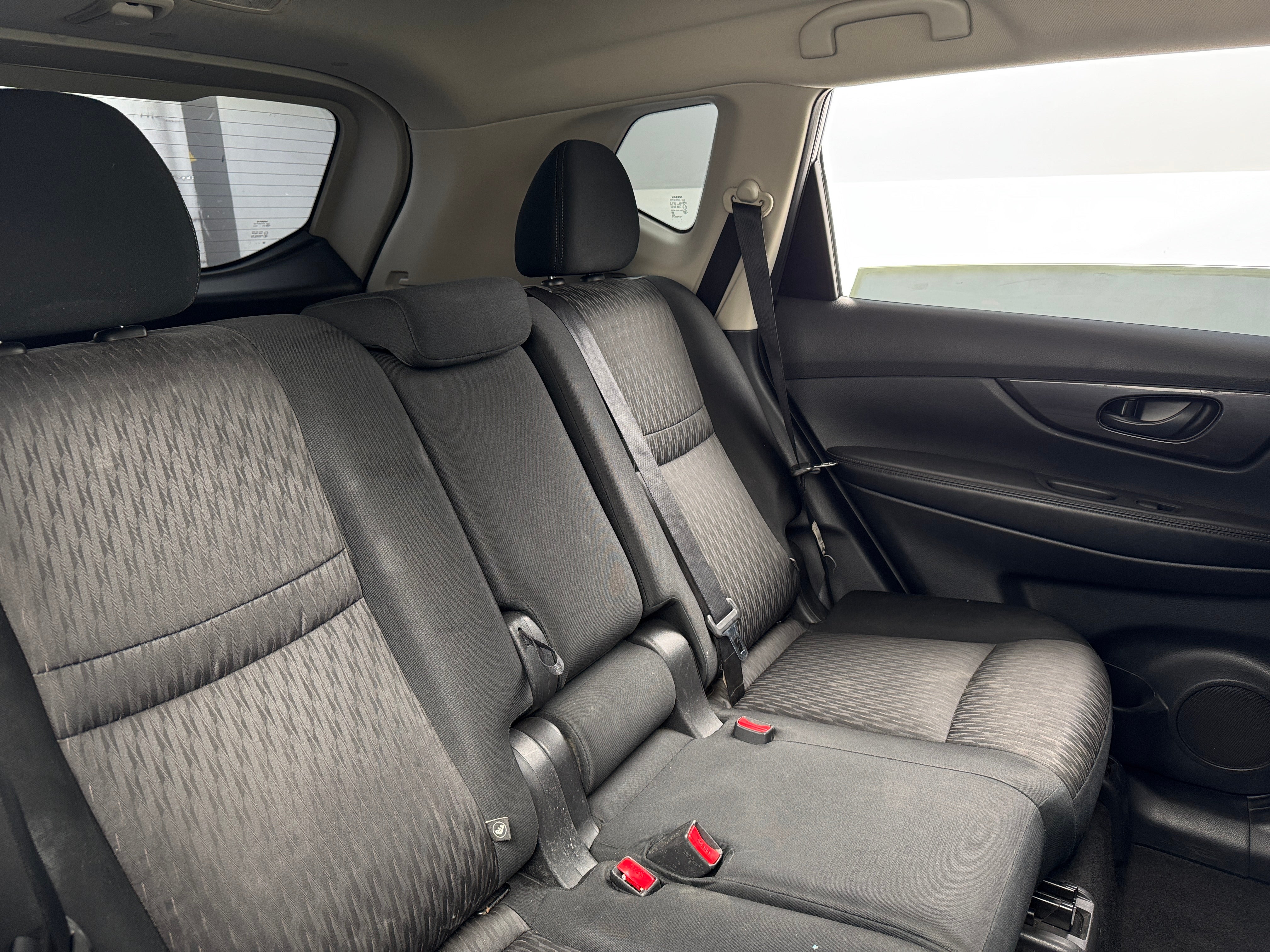 2020 Nissan Rogue S 6