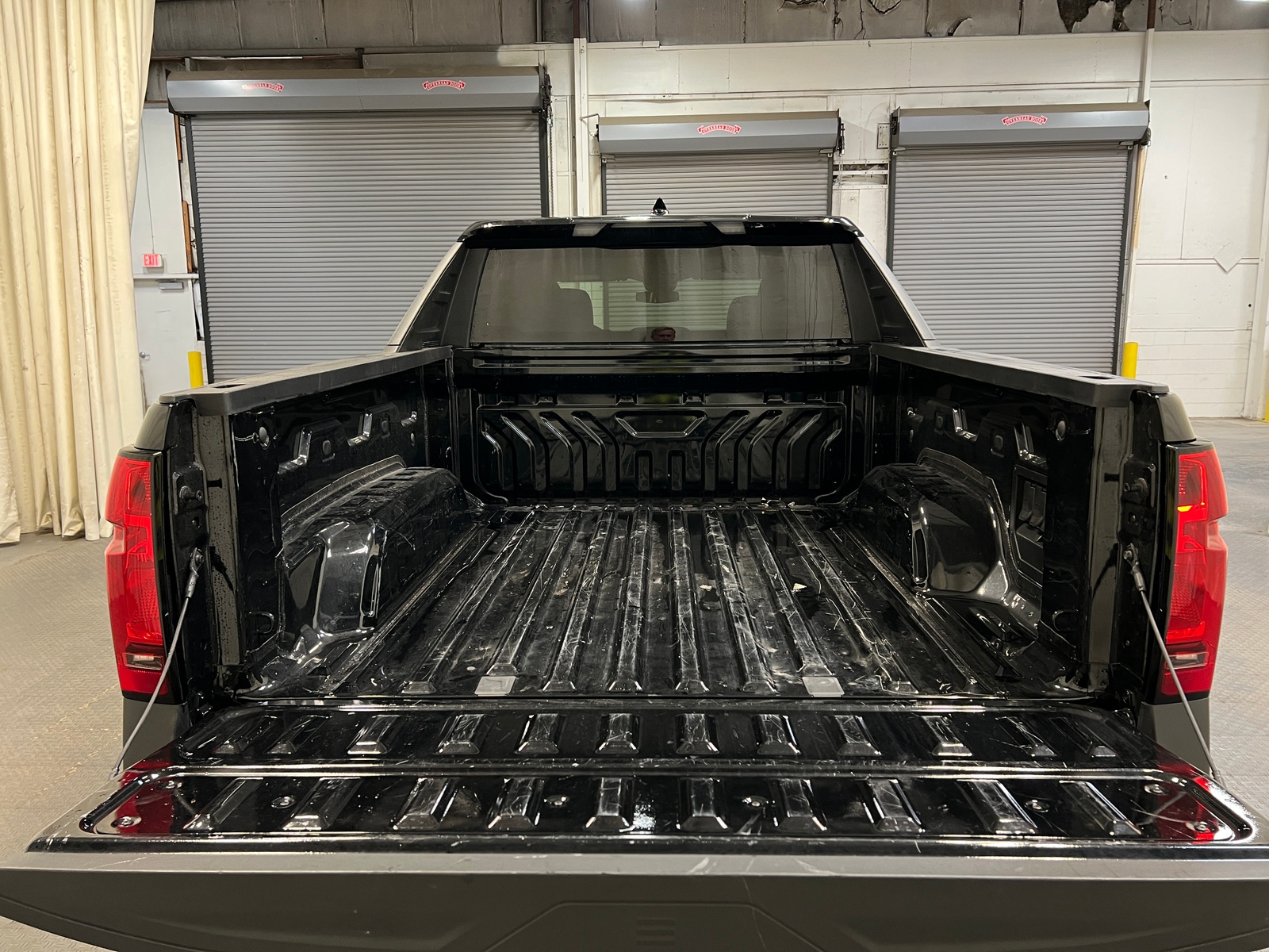 Thumbnail: 2024 Chevrolet Silverado EV - 7