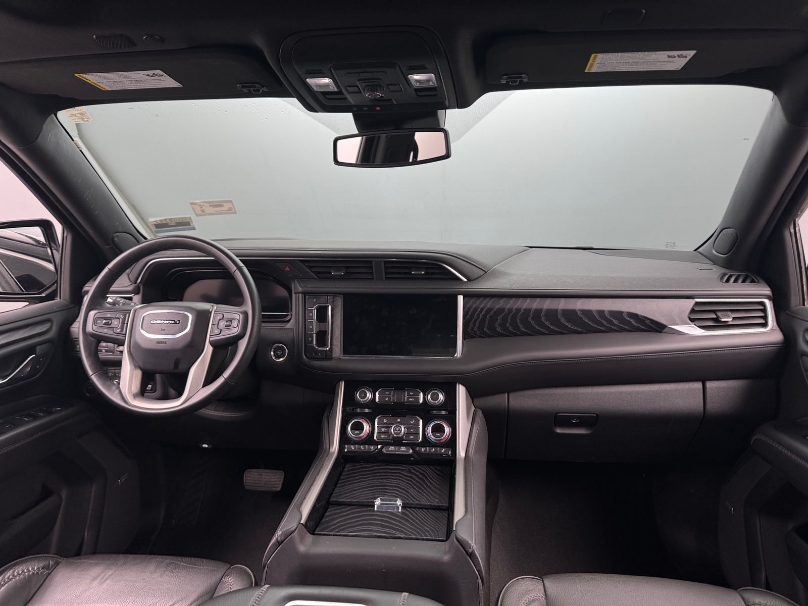 Thumbnail: 2023 GMC Yukon - 2